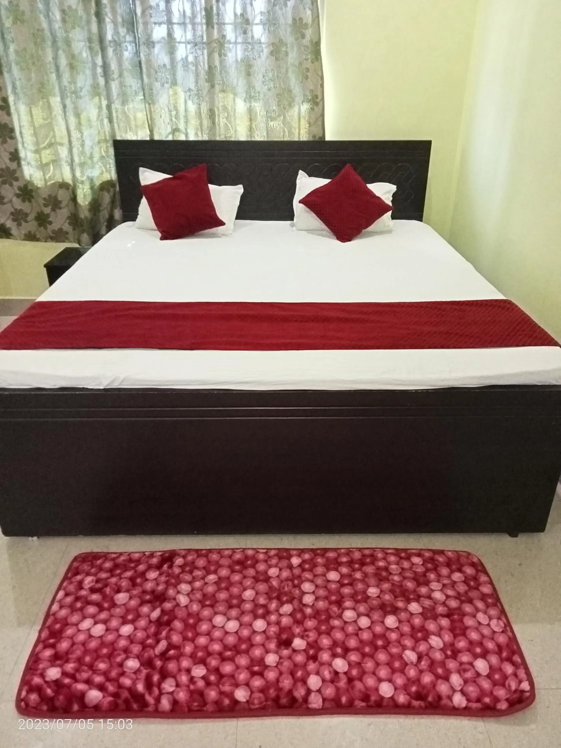 Bedroom, Bed in Hotel Narayani