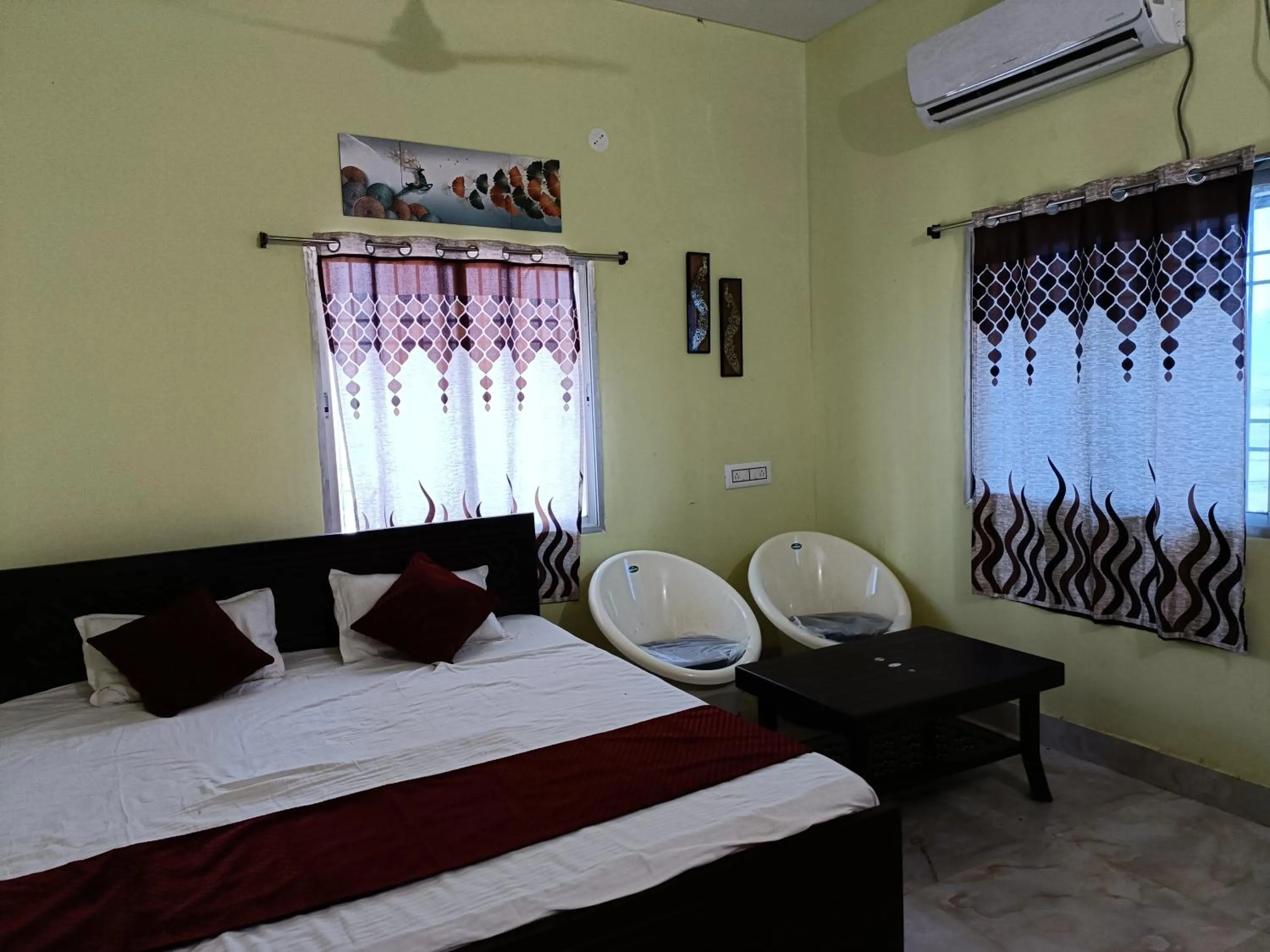 Photo of the whole room, Bed in Hotel Narayani