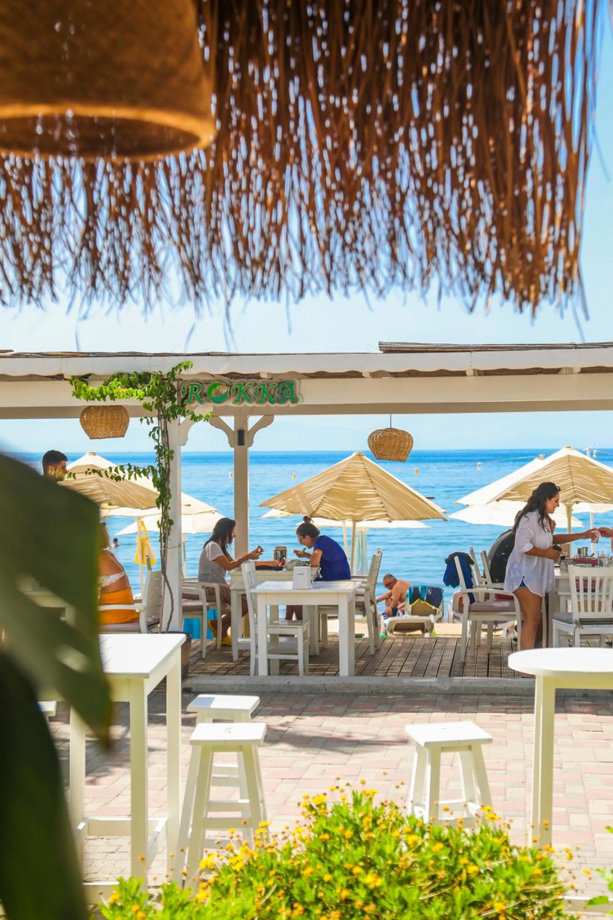 Restaurant/places to eat in Zest Exclusive Hotel & Spa