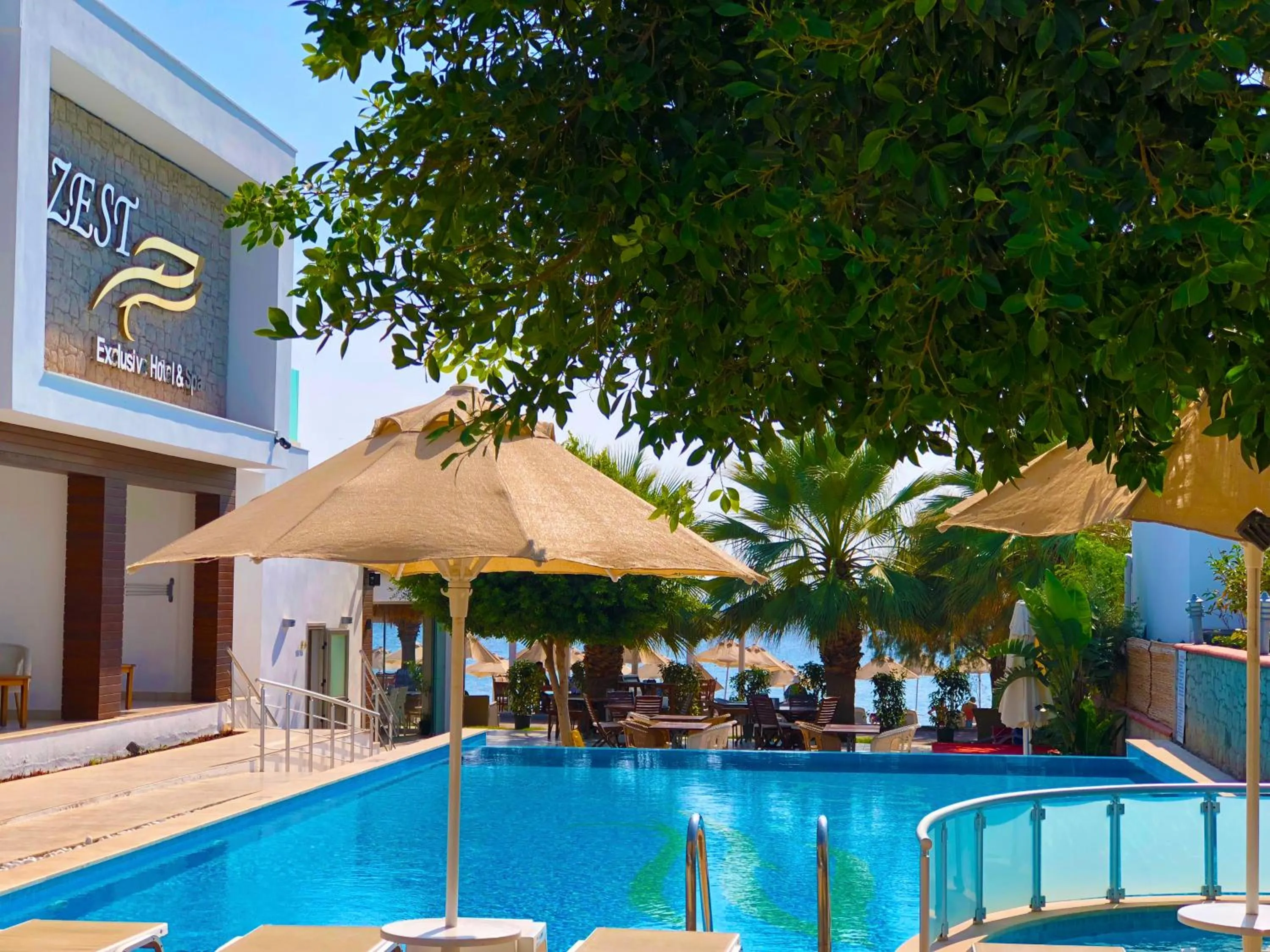 Property building in Zest Exclusive Hotel & Spa