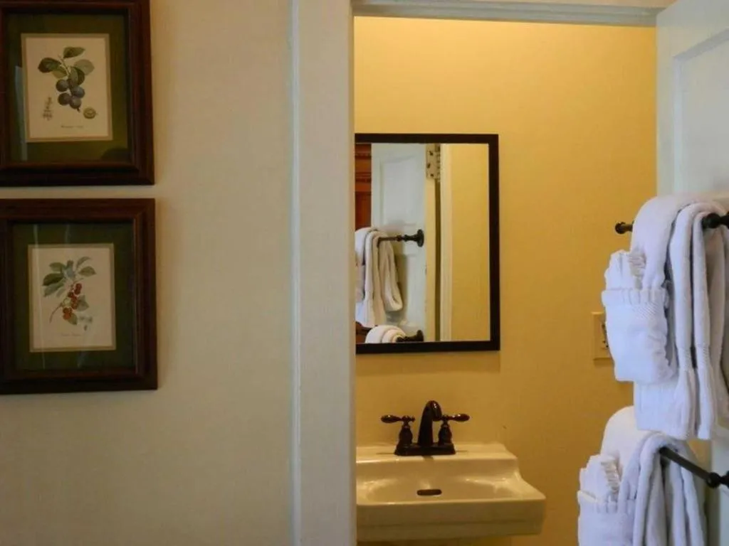 Bathroom in The Kenwood Inn Oldest Bed and Breakfast, St Augustine Historic District