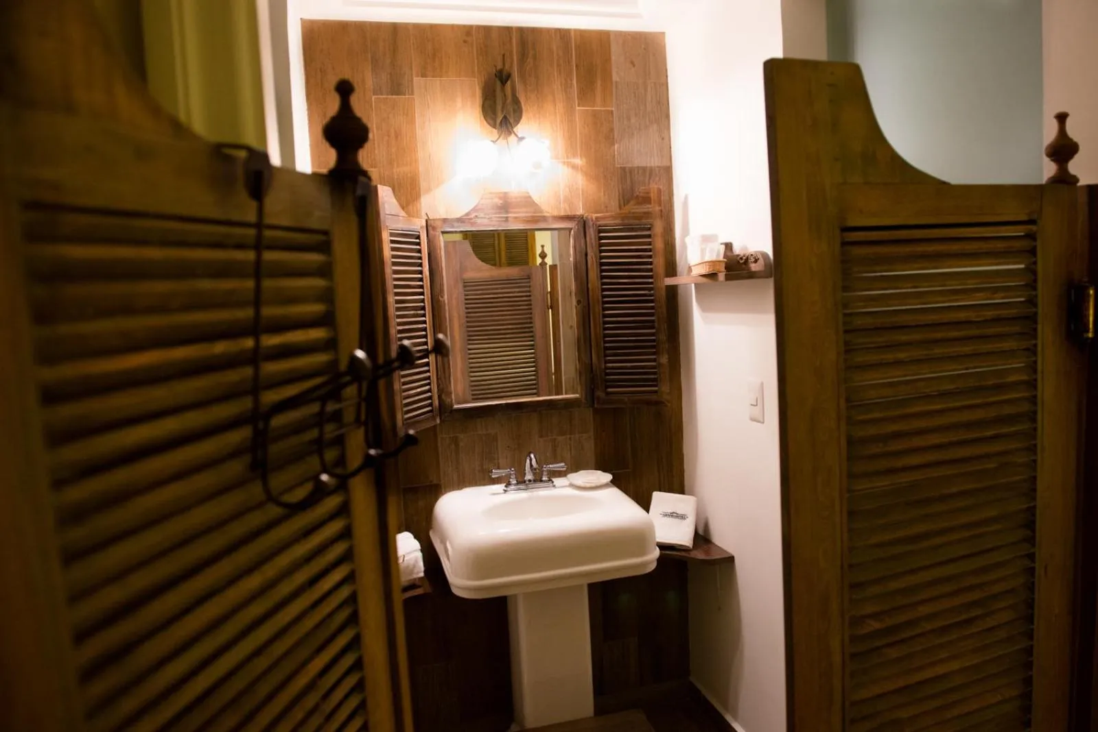 Toilet in Grand Hotel Tepatitlán