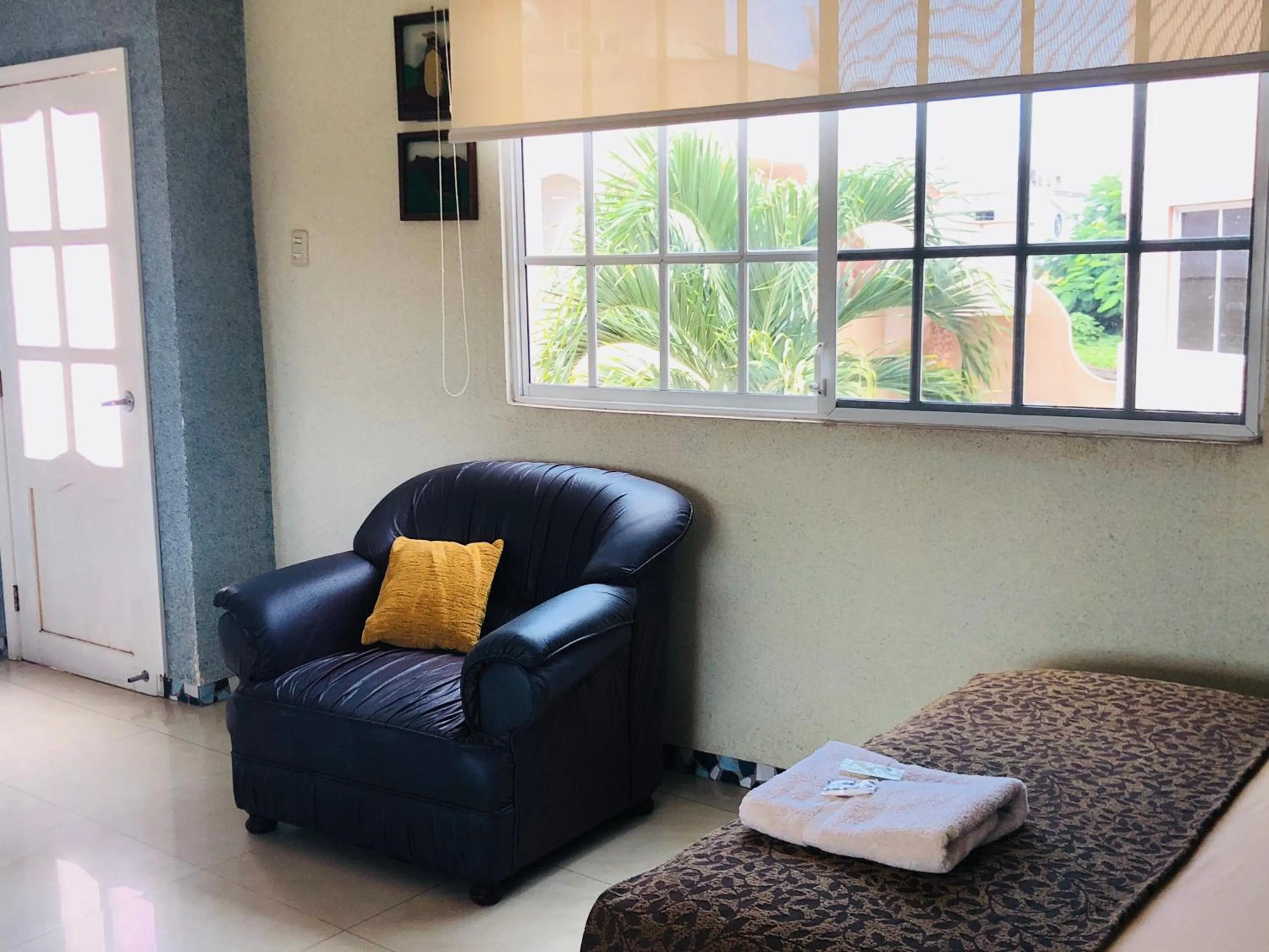 Seating area in Eco Hotel Katarma