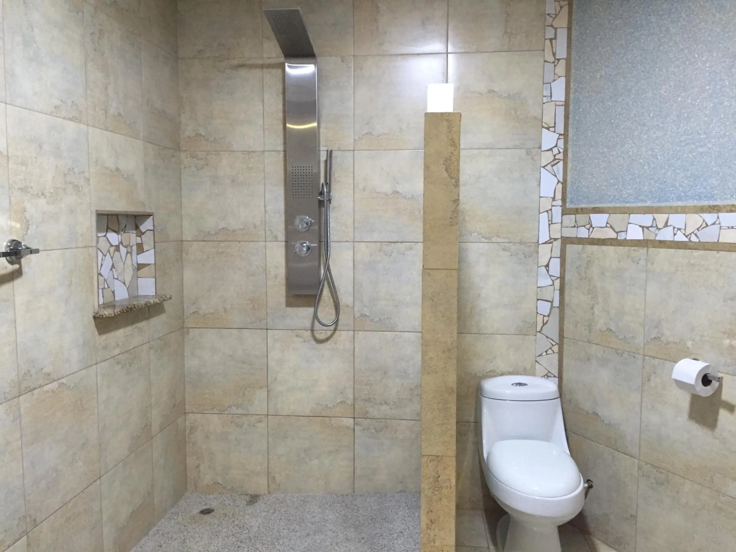 Bathroom in Eco Hotel Katarma