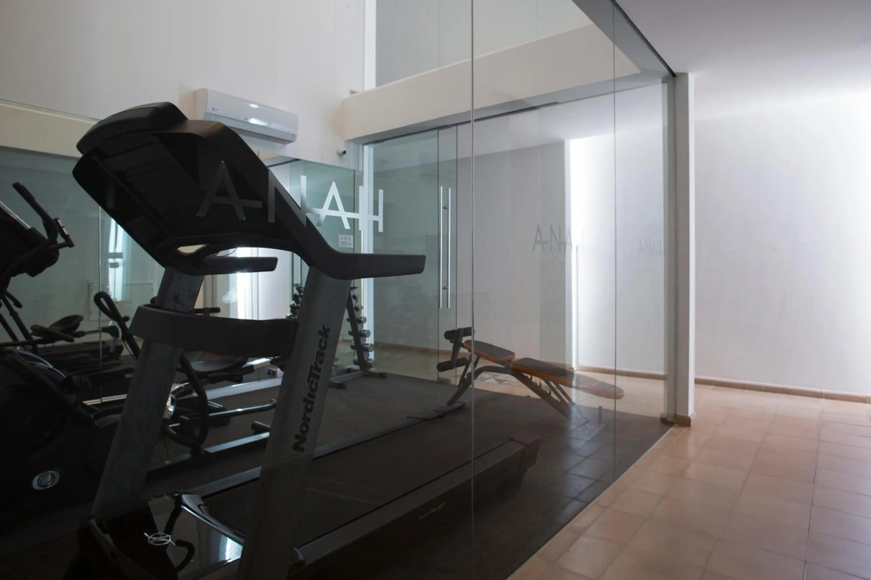 Fitness centre/facilities in Anah Suites