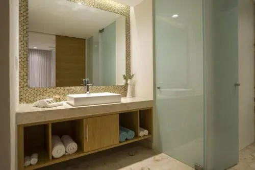 Bathroom in Anah Suites