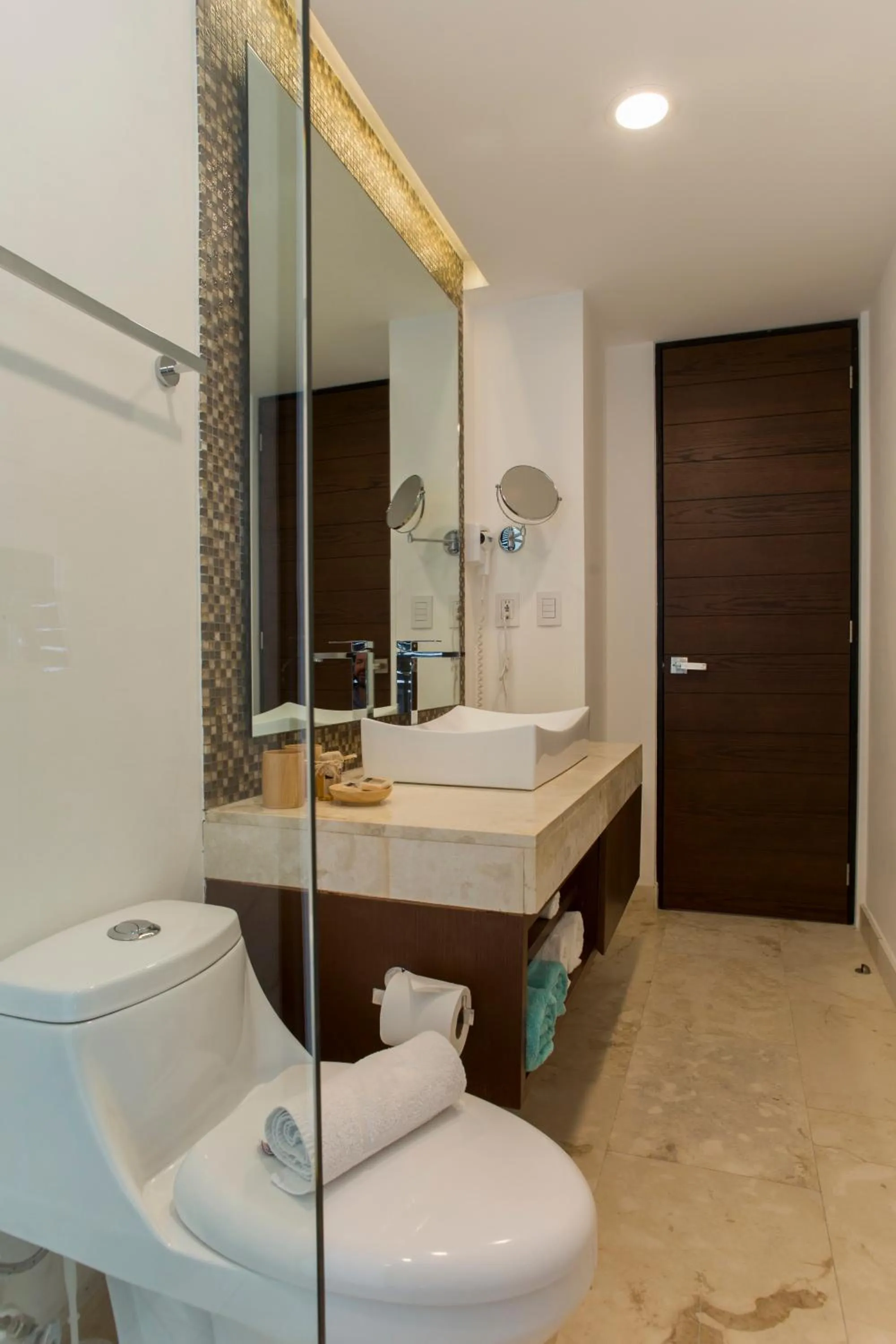Bathroom in Anah Suites