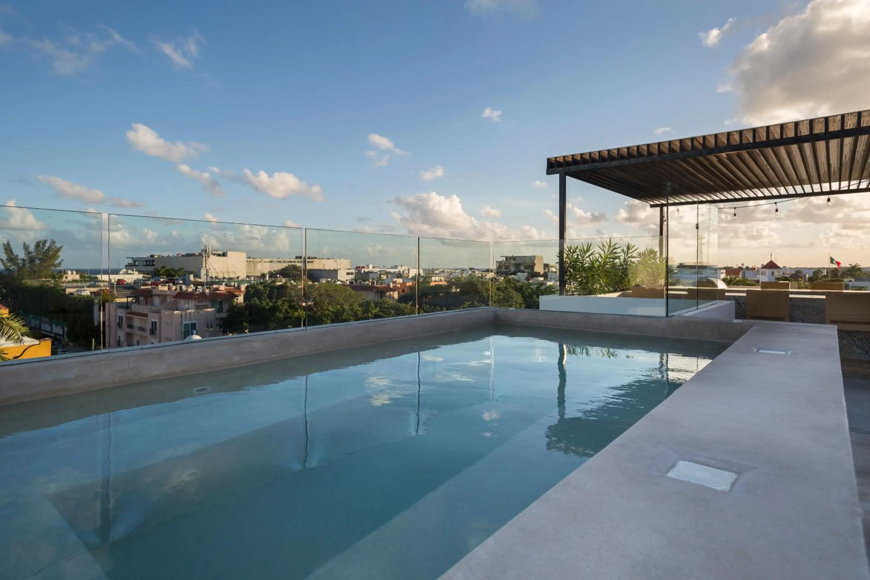 Swimming pool in Anah Suites