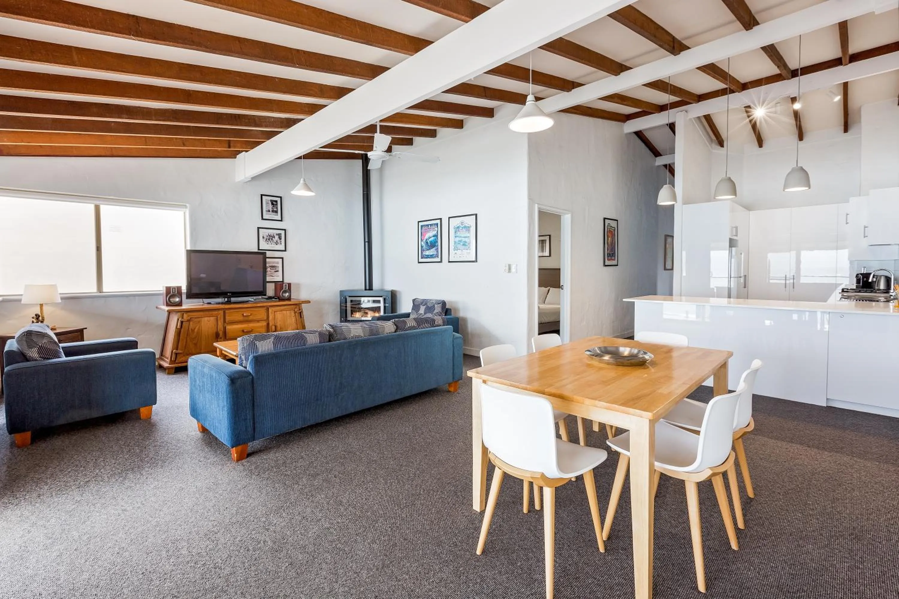 Living room in Canal Rocks Beachfront Apartments