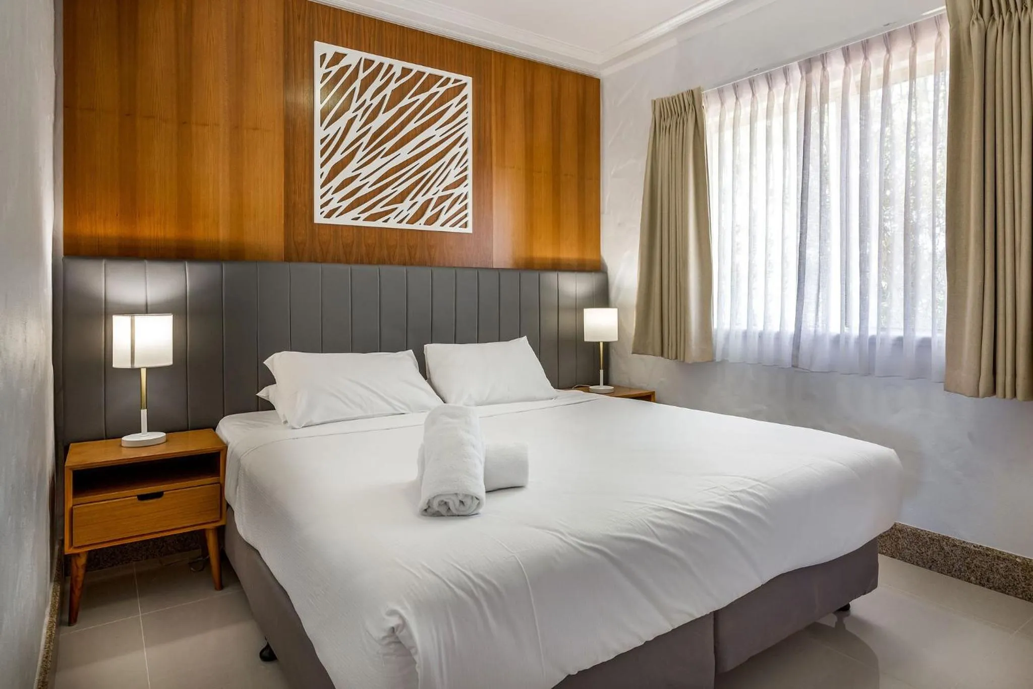 Bed in Canal Rocks Beachfront Apartments