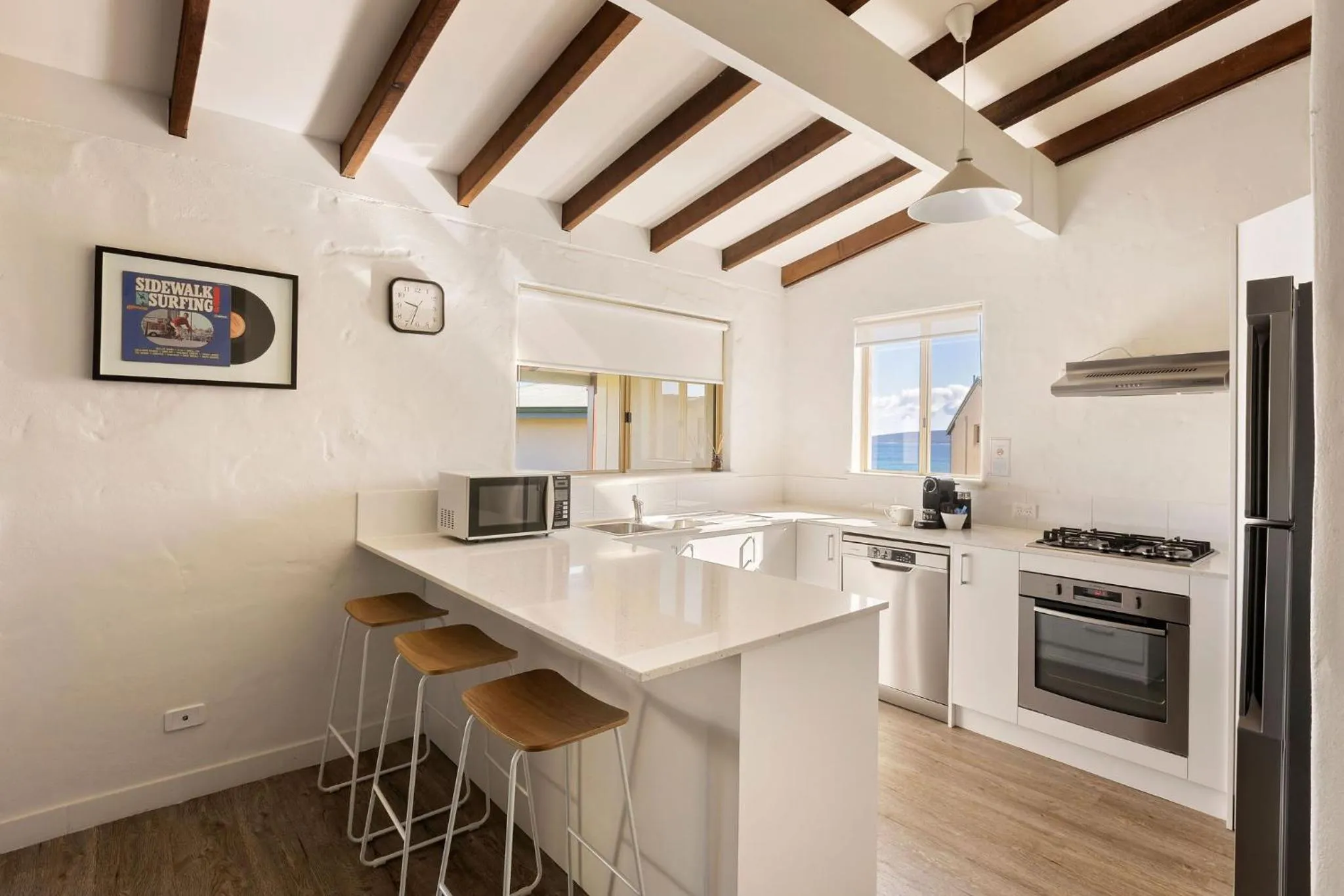 Canal Rocks Beachfront Apartments