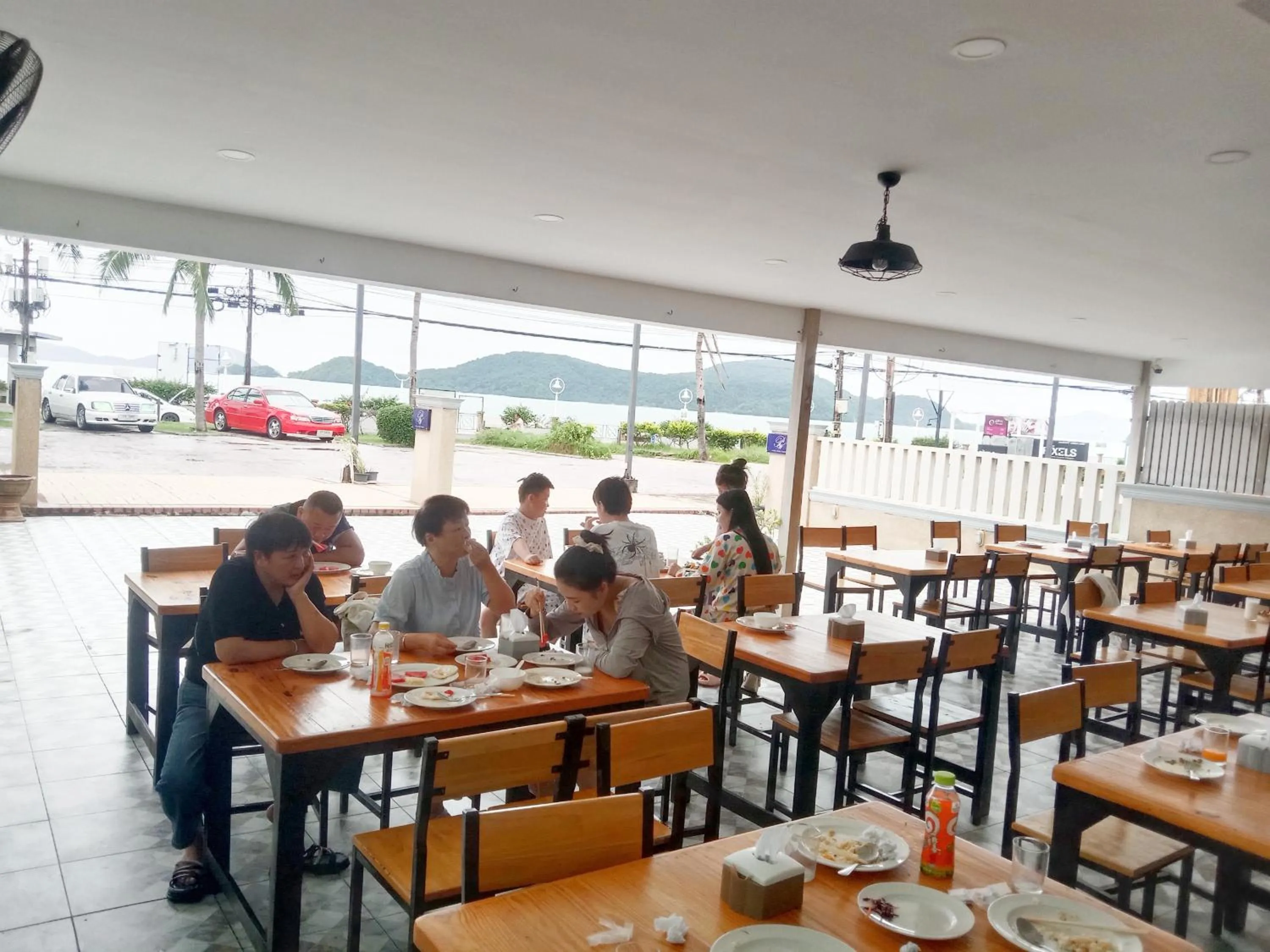 Restaurant/places to eat in Panwa Beach Side Beachfront