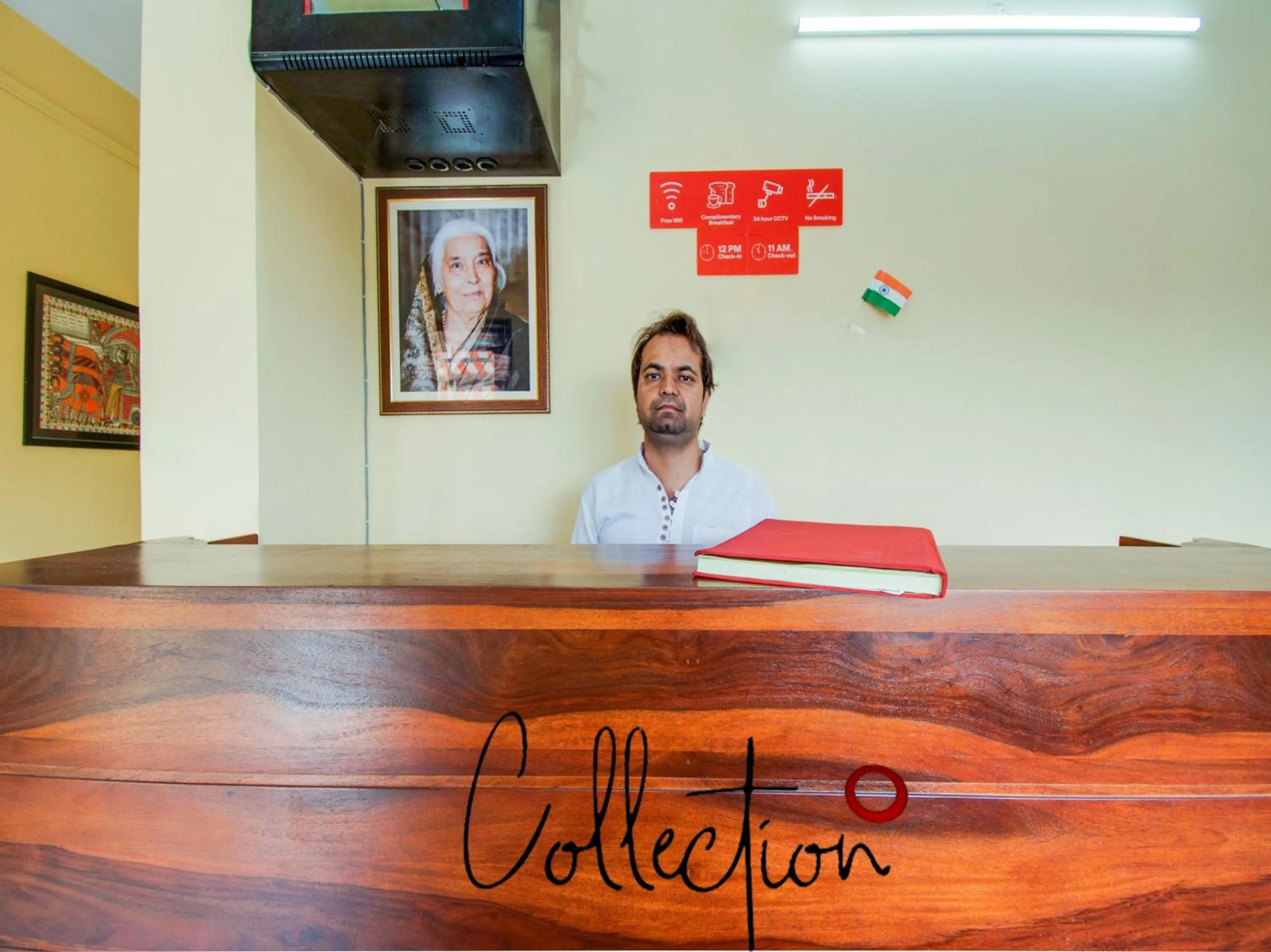 Lobby or reception in OYO Hotel O Omeshwari