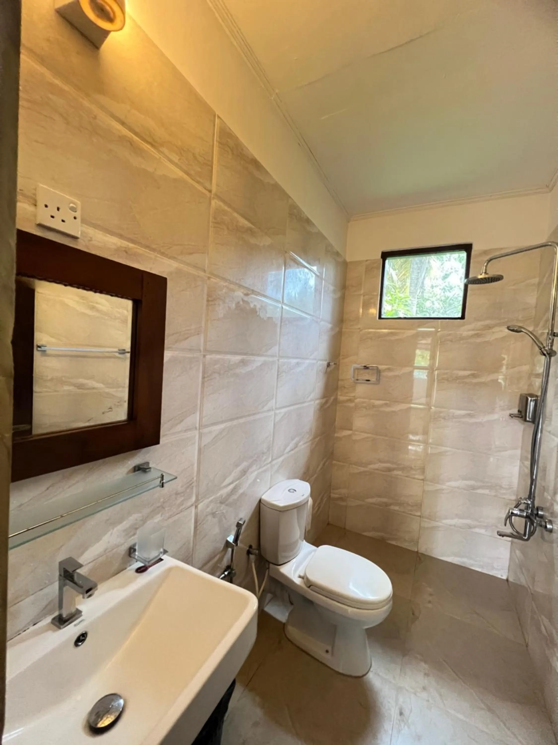 Shower in VillaWatuna