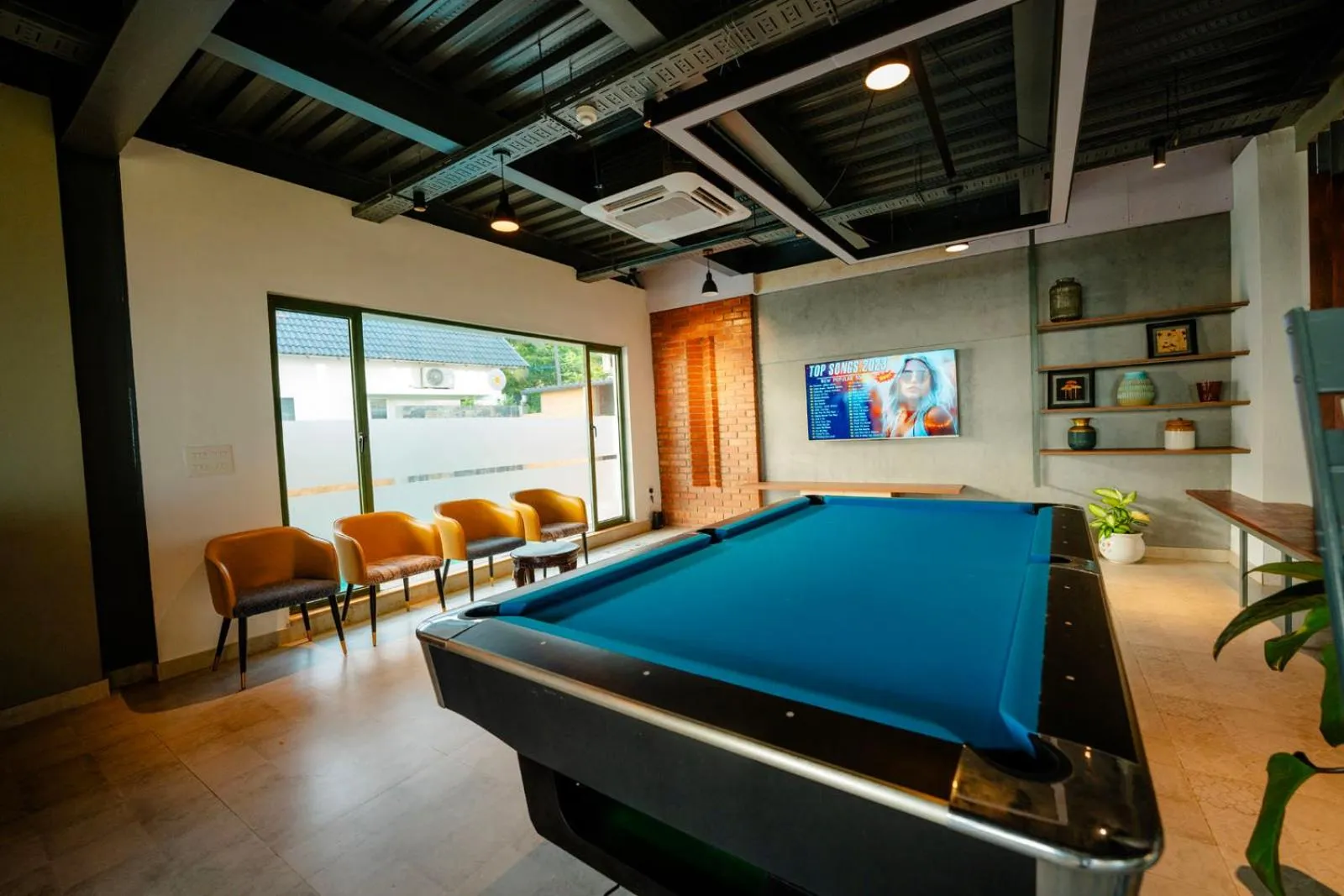 Communal lounge/ TV room in ANANSA BOUTIQUE HOTEL by The Kannur Club