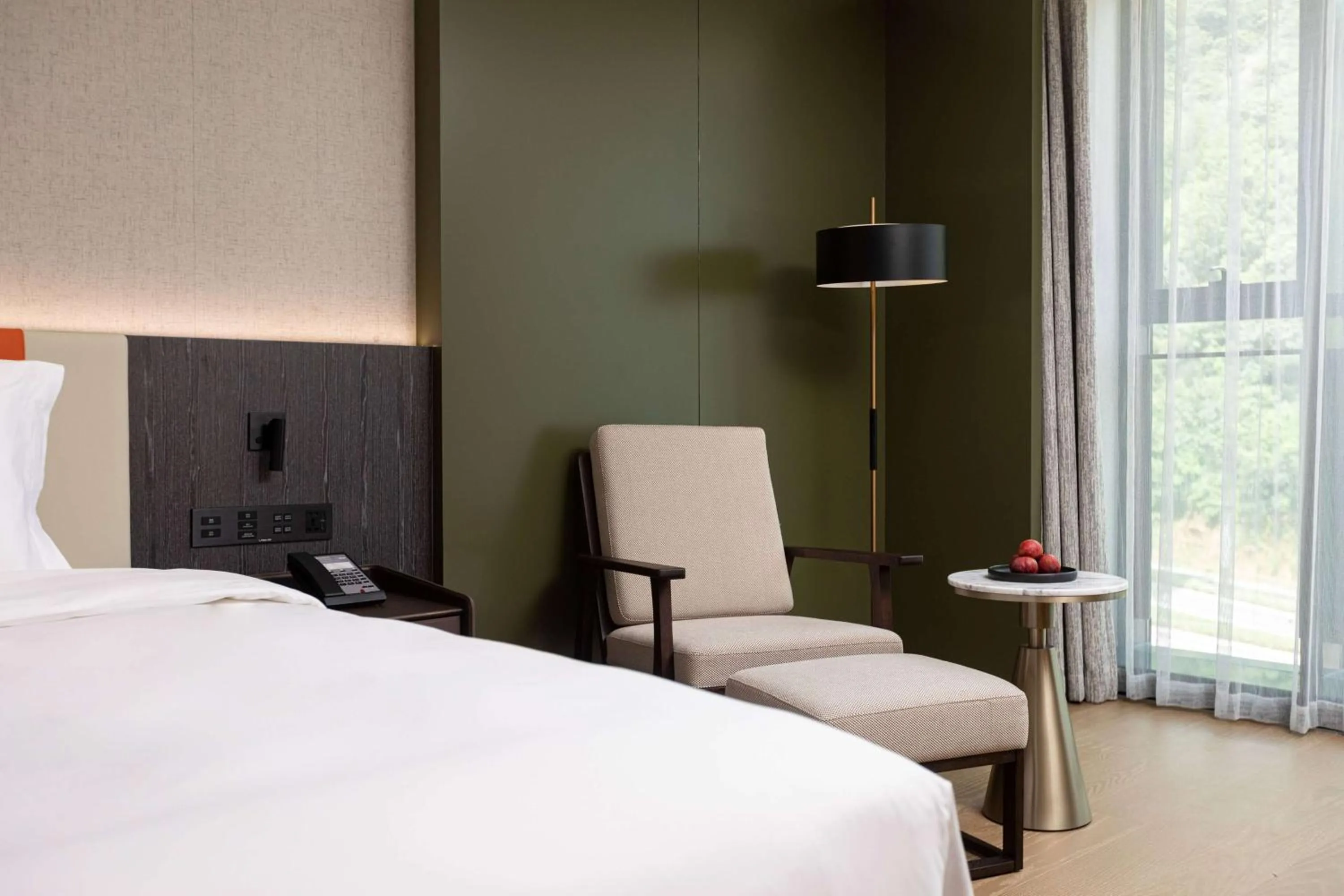 Photo of the whole room, Bed in Wyndham Taizhou West