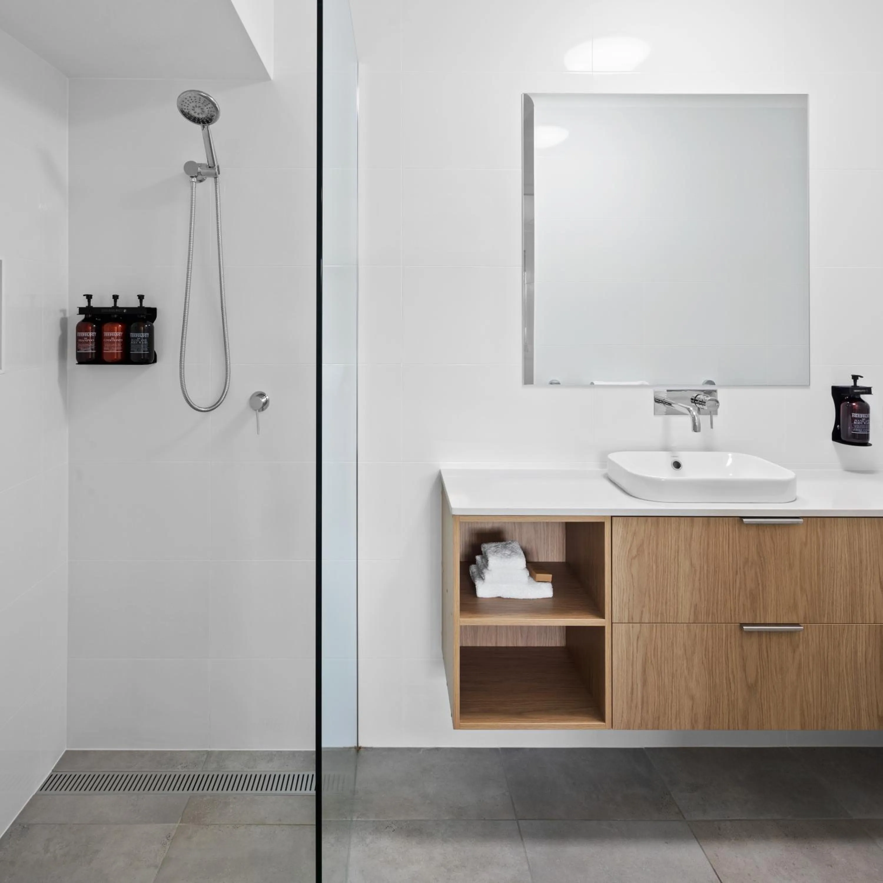 Bathroom in The Observatory Self Contained Apartments