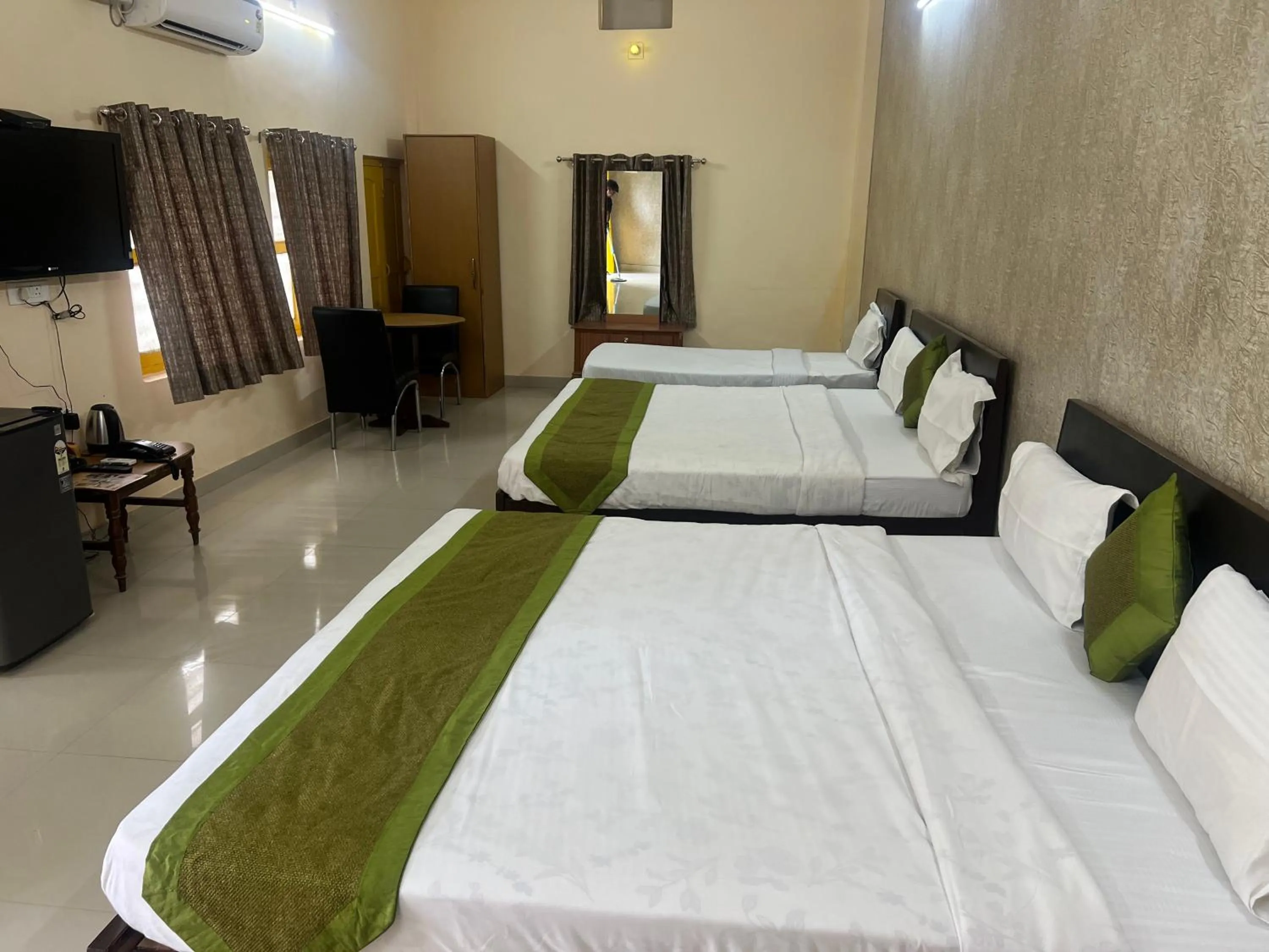 Shower, Bed in Hotel Utsav Grand