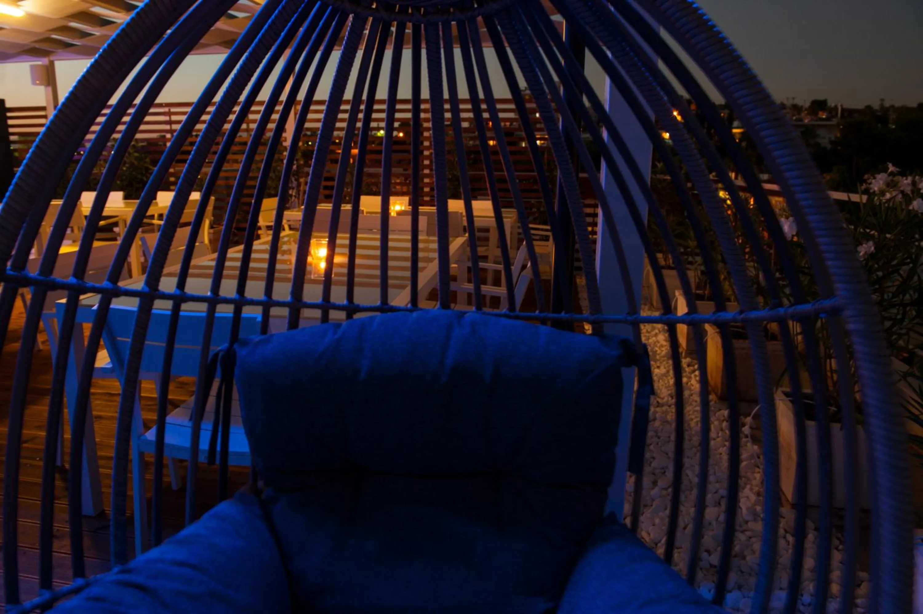 Patio in Scale Suites