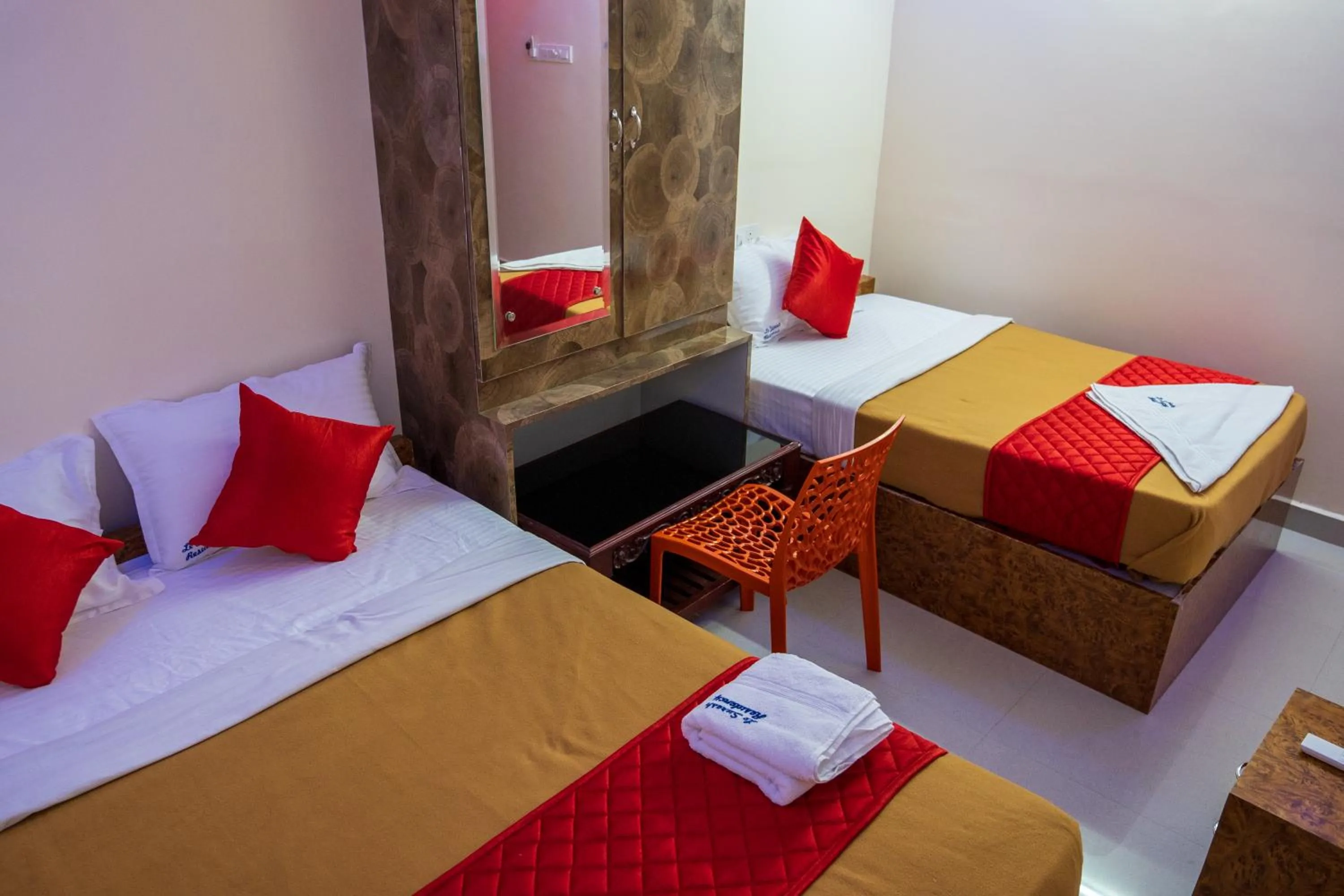 Bed in Le Suresh Guest House