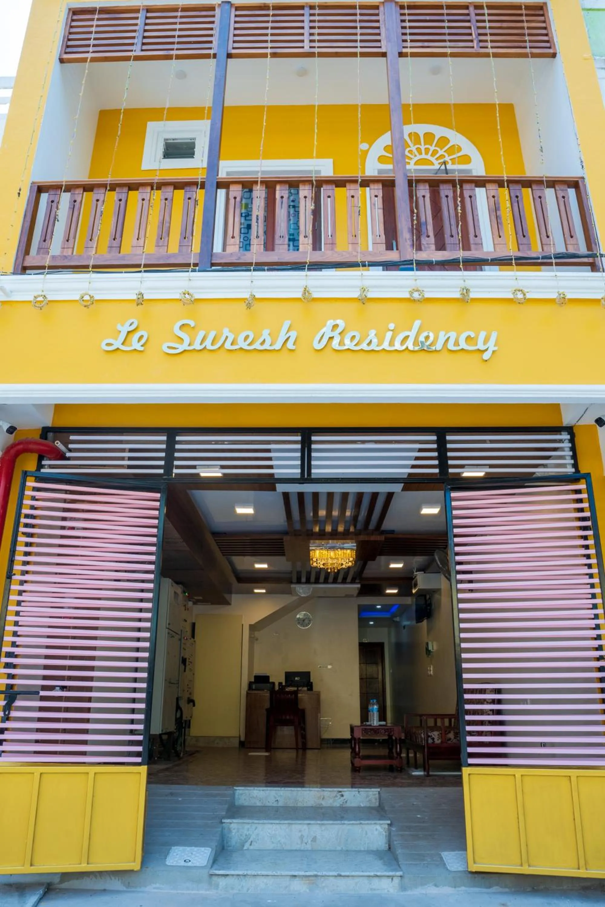 Facade/entrance in Le Suresh Guest House