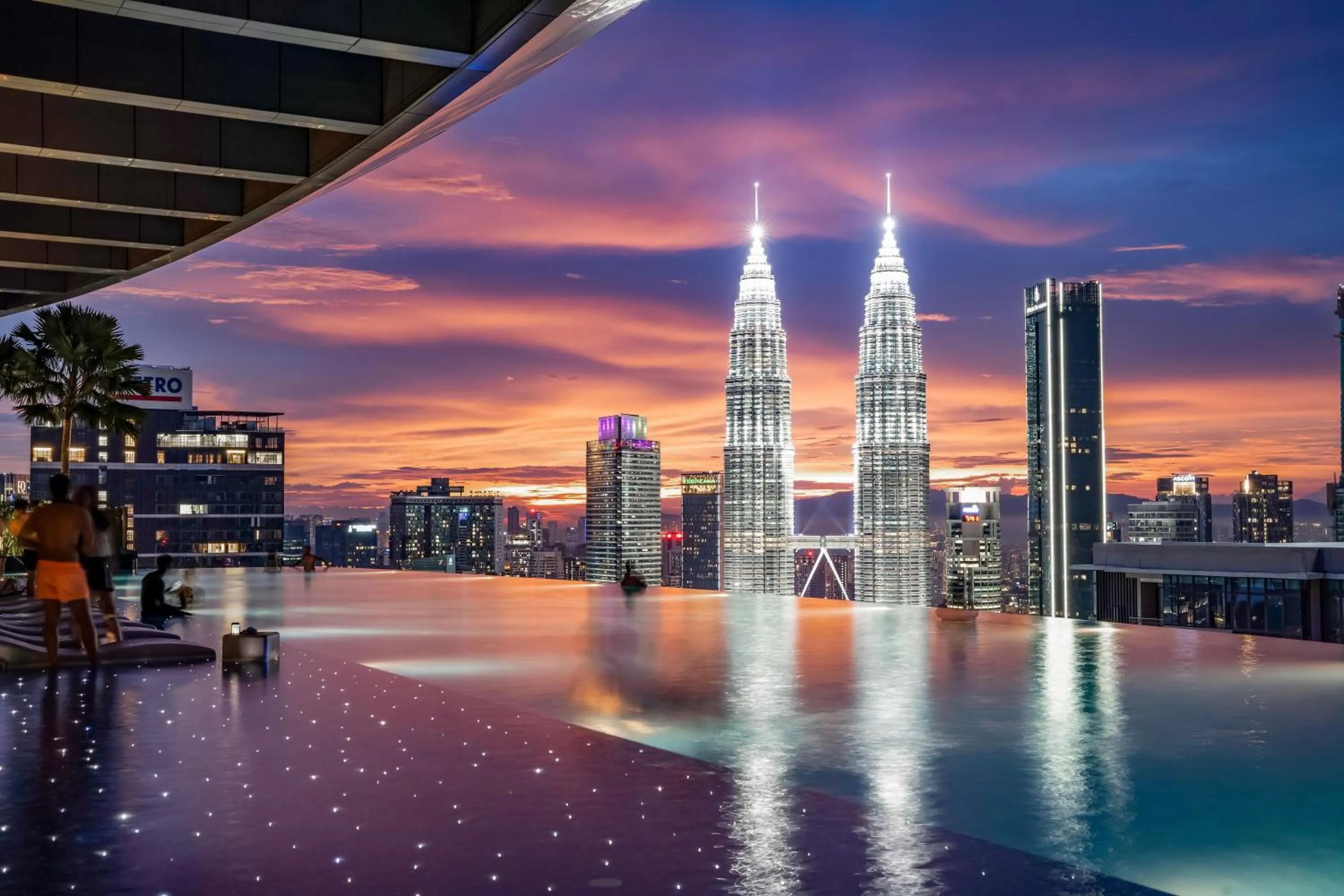 Nearby landmark in Eaton Residences by Sutera at KLCC