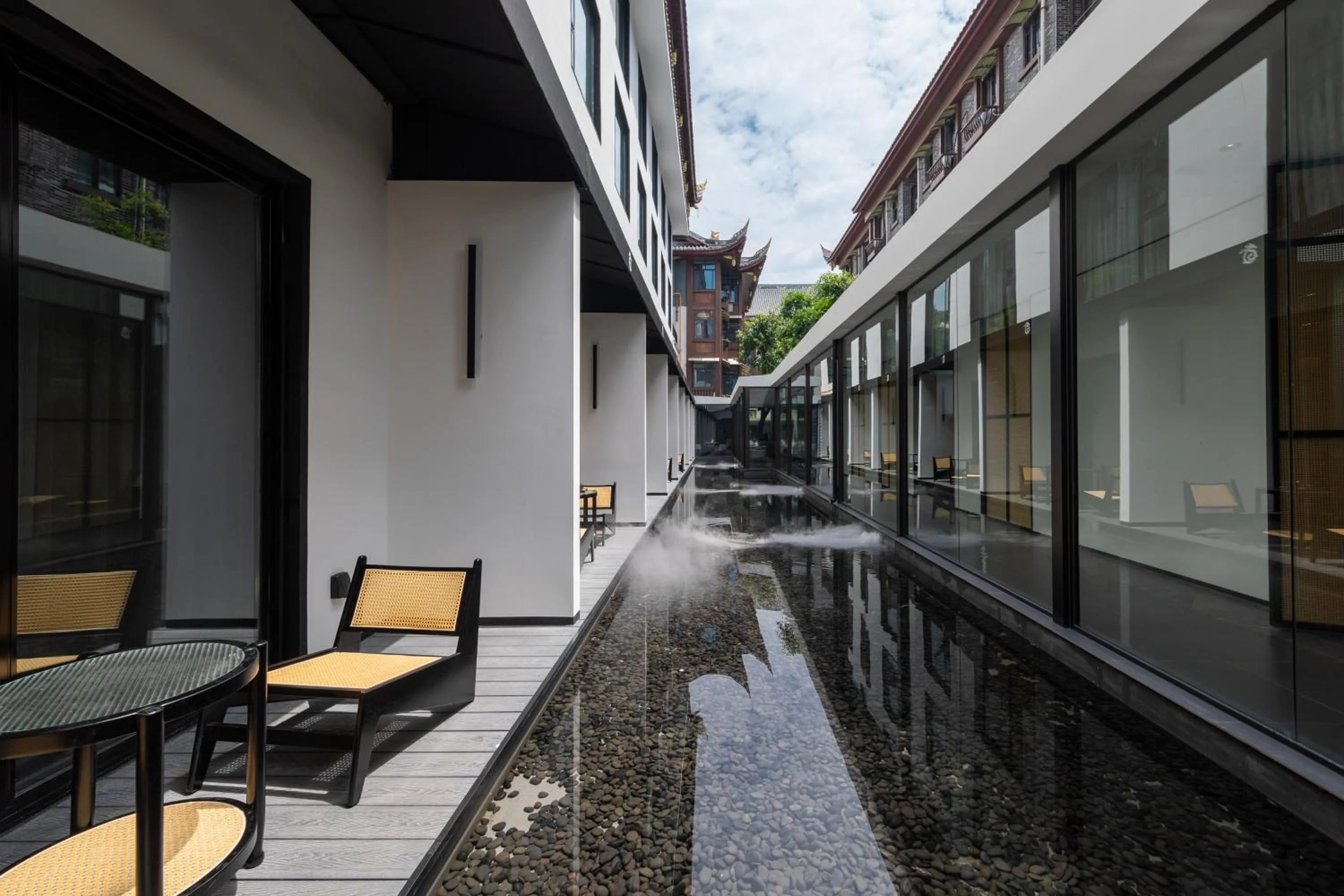 Day in Gongxili - Xige Hotel Free Welcome Tea and Dessert