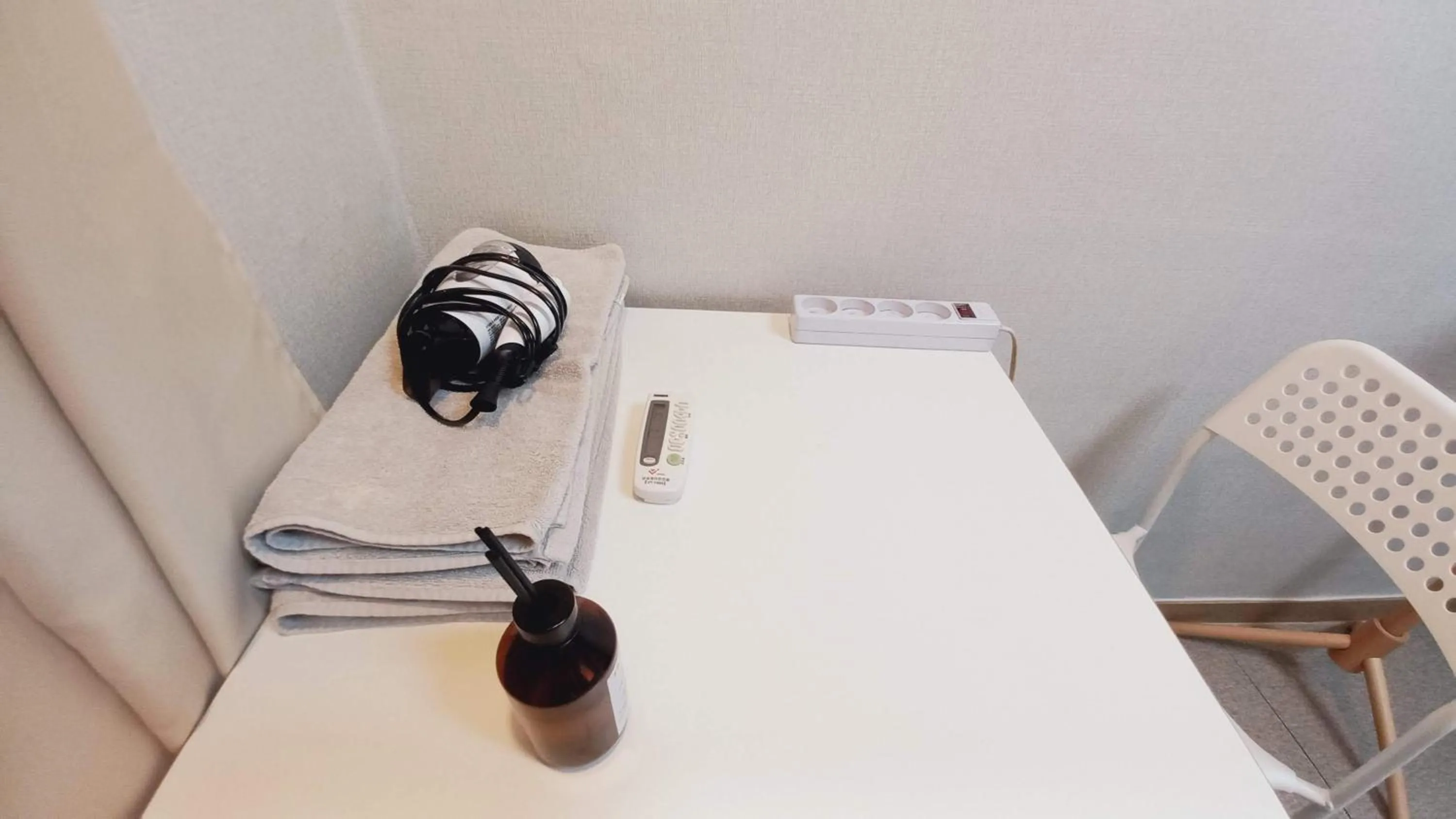 Photo of the whole room in Sujeongjang Inn