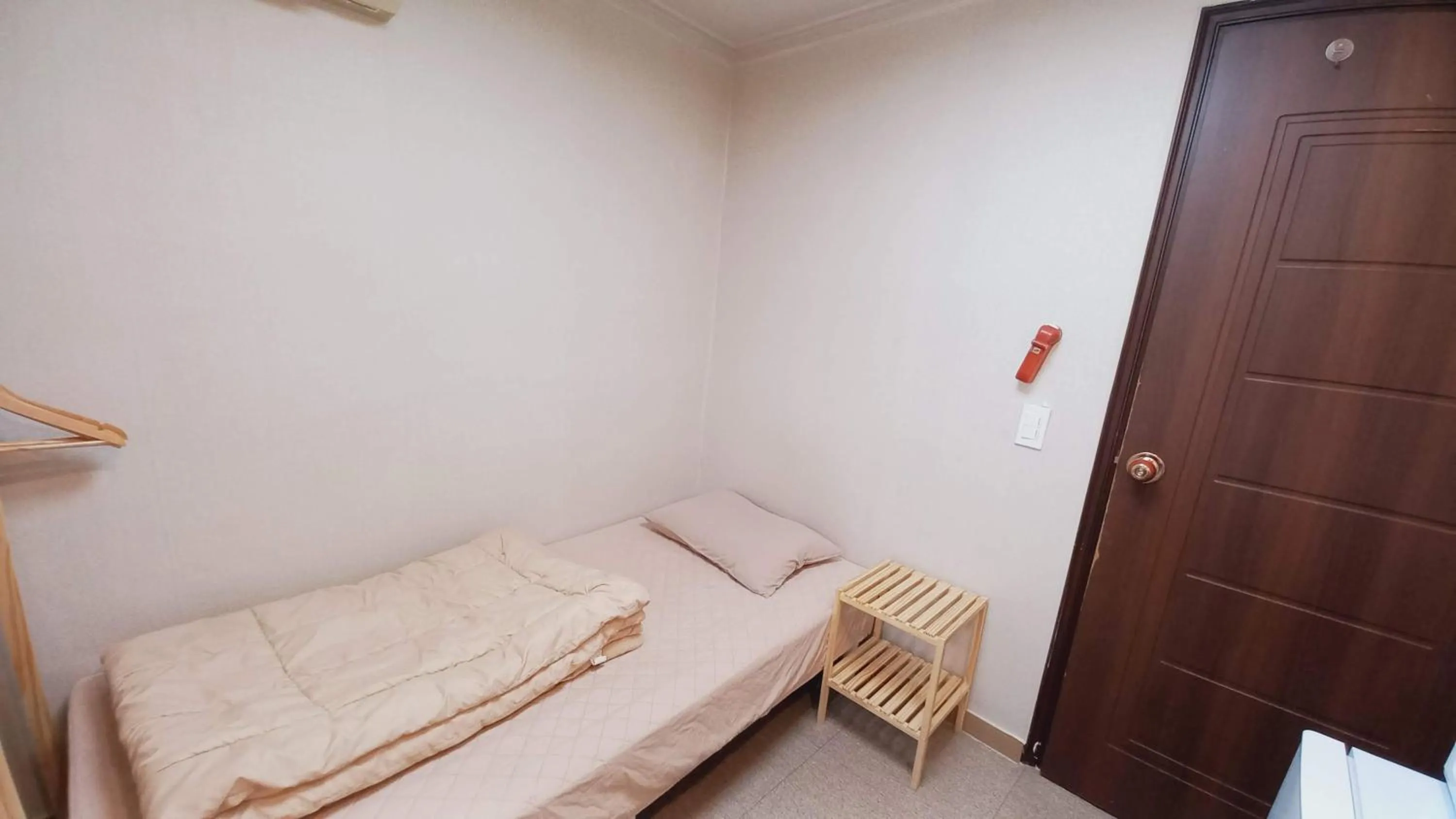 Bedroom, Bed in Sujeongjang Inn