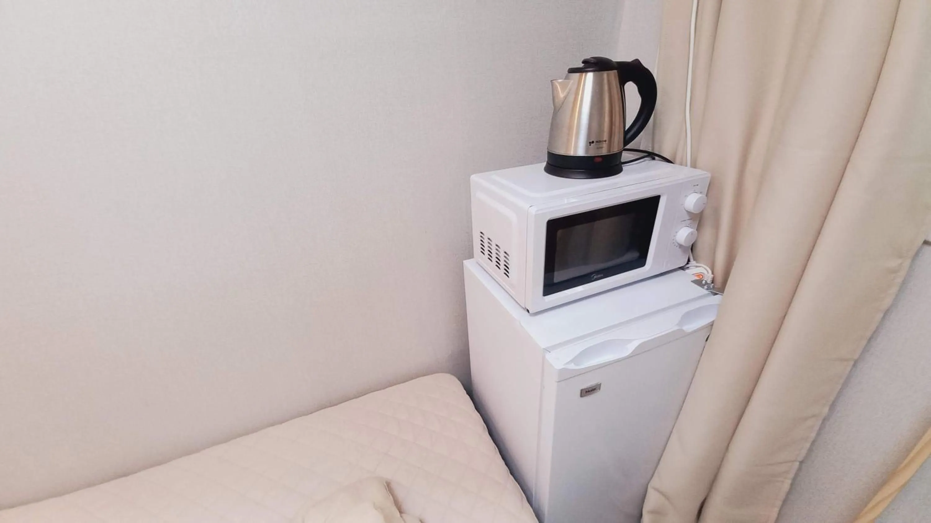 Photo of the whole room in Sujeongjang Inn