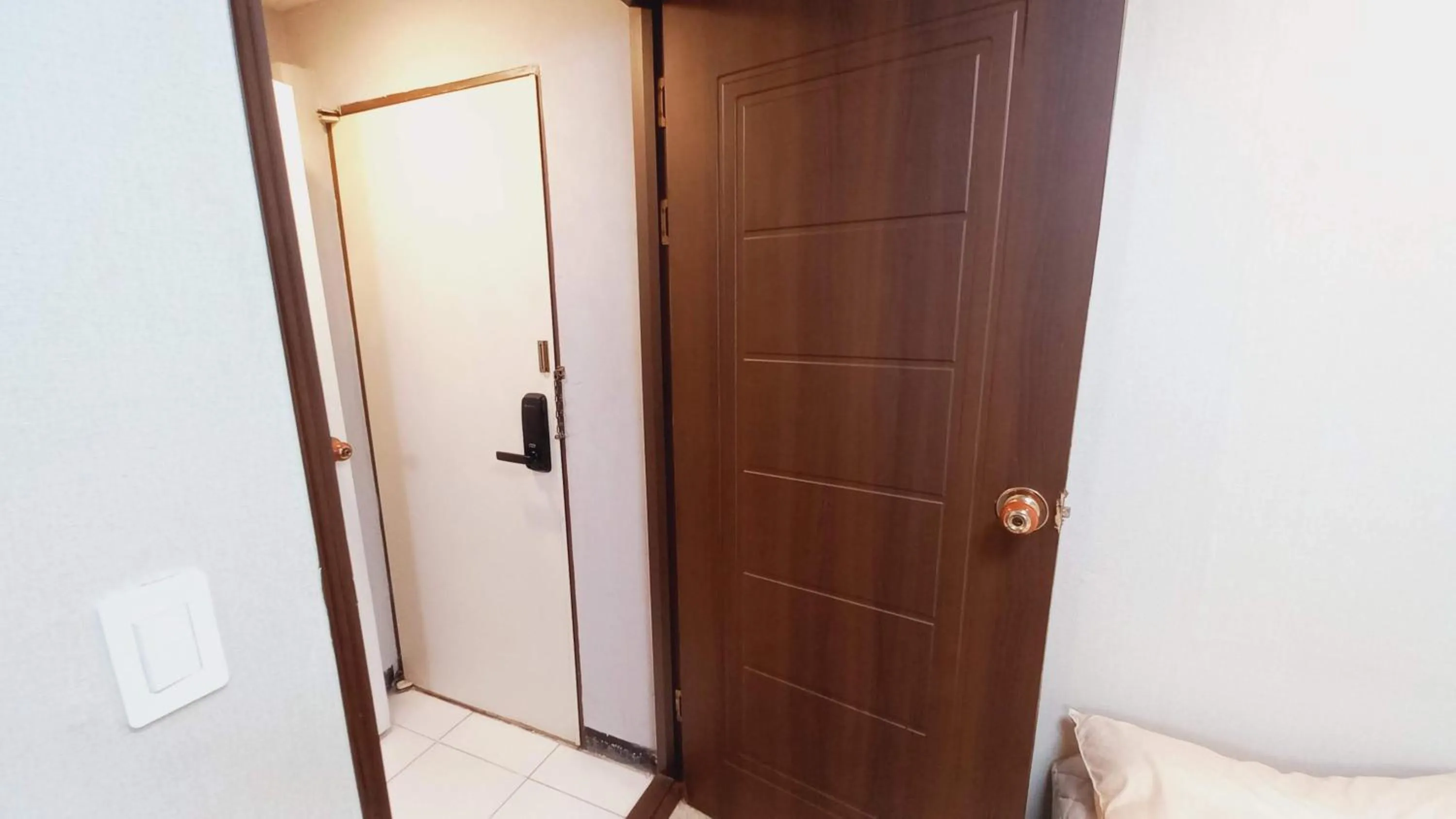 Photo of the whole room in Sujeongjang Inn