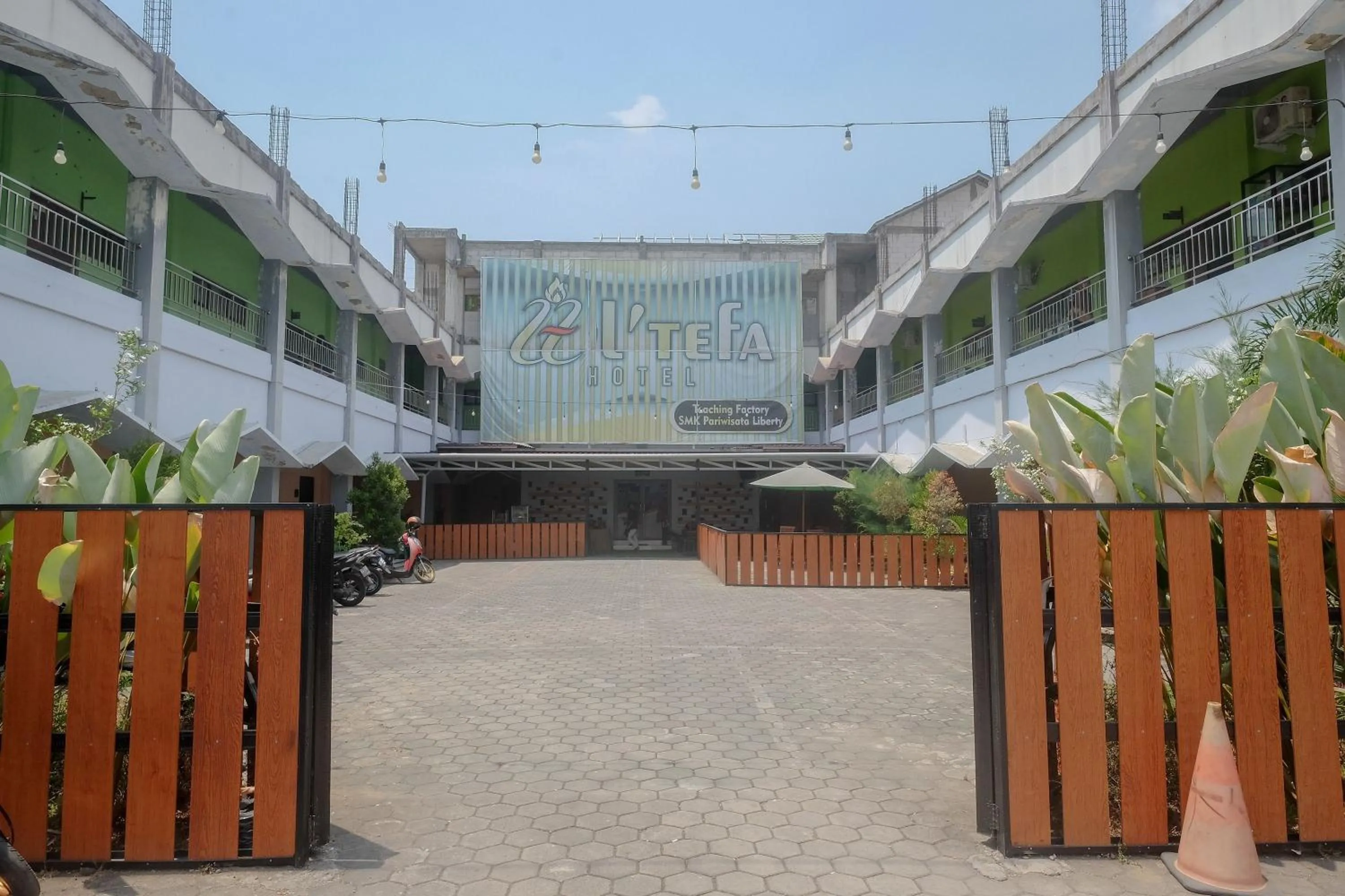 Property building in Urbanview Hotel LTefa Pemalang