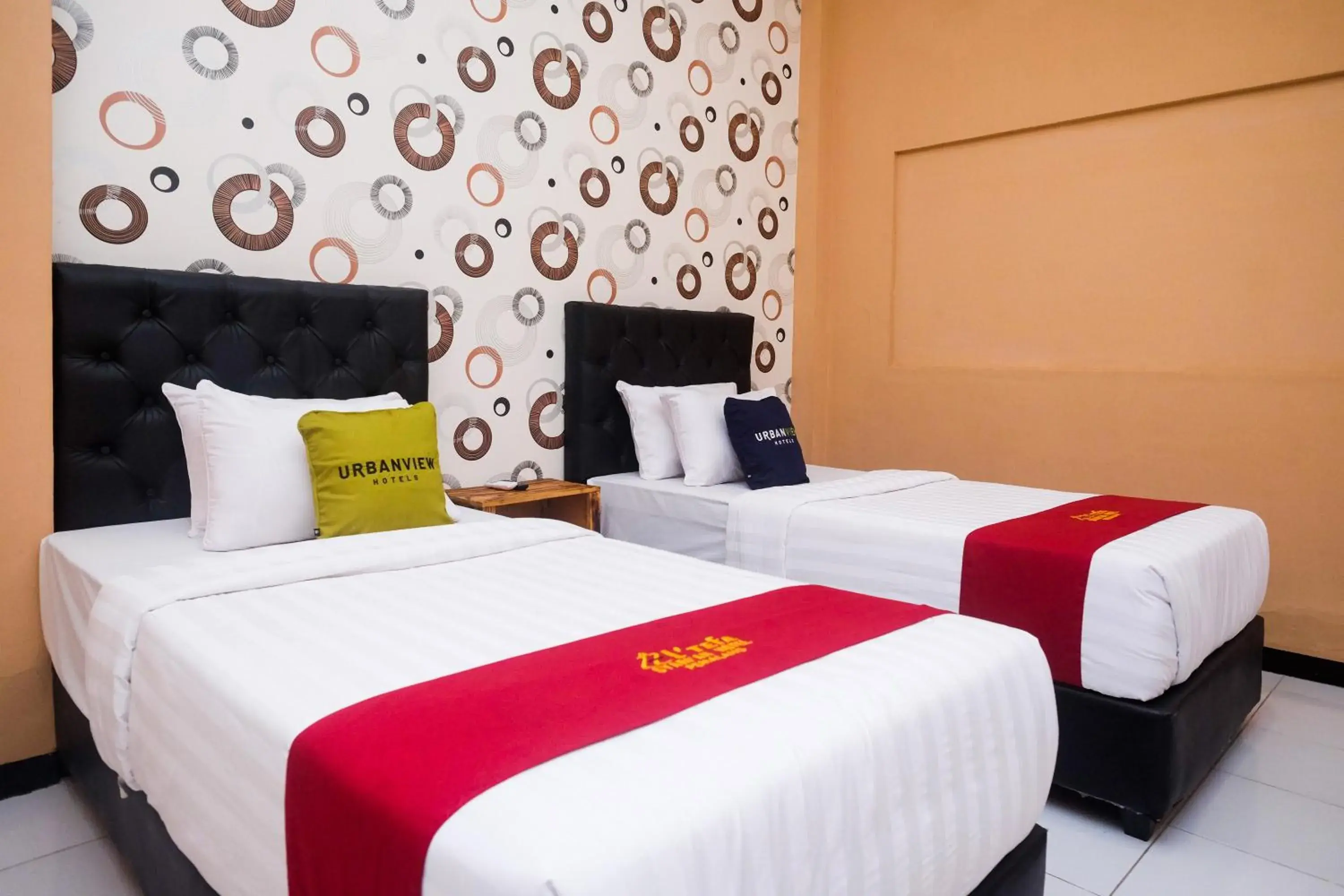 Superior Twin Room in Urbanview Hotel L'Tefa Pemalang Superior Twin Room in Urbanview Hotel L'Tefa Pemalang
