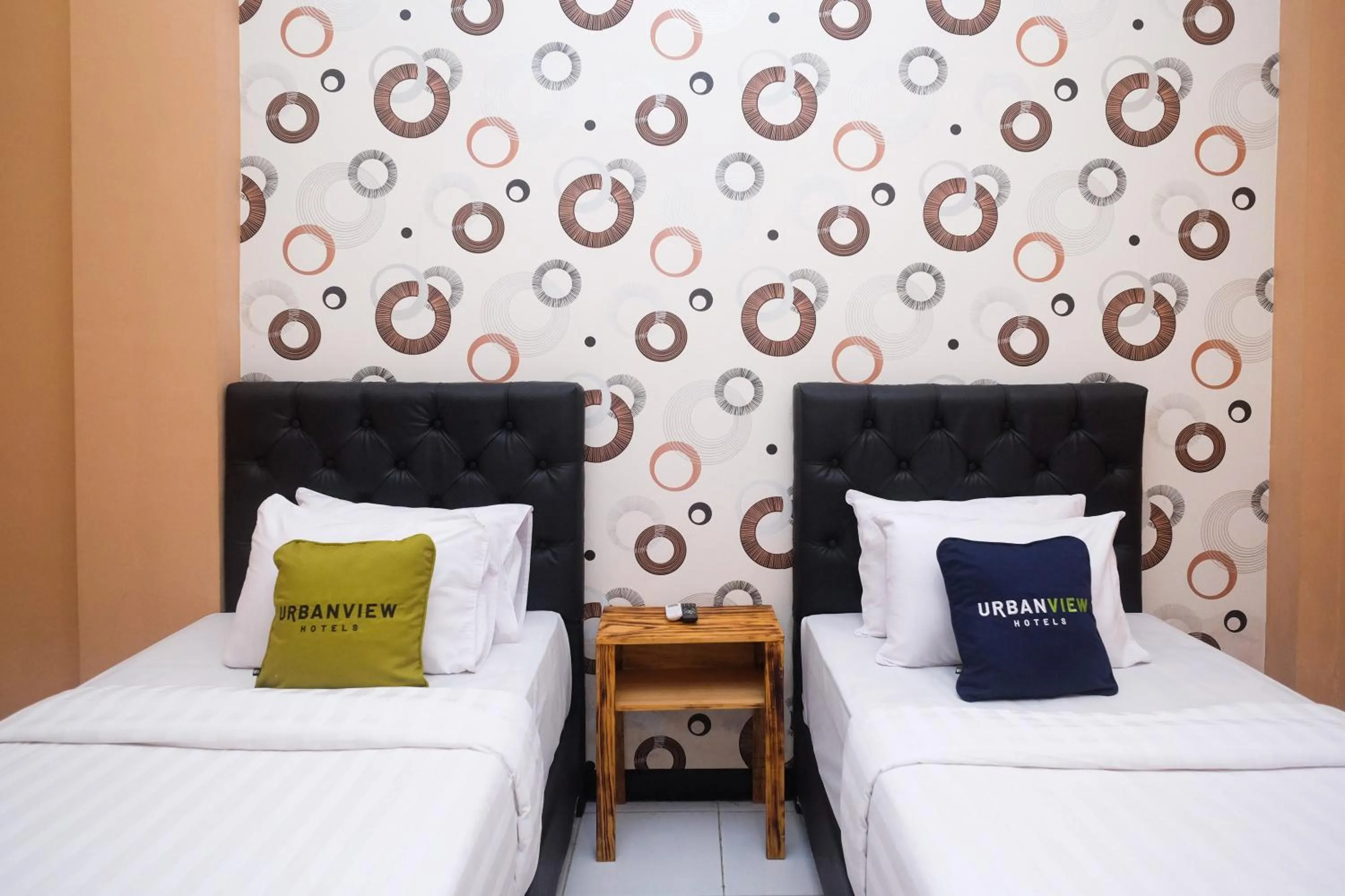 Bed in Urbanview Hotel LTefa Pemalang