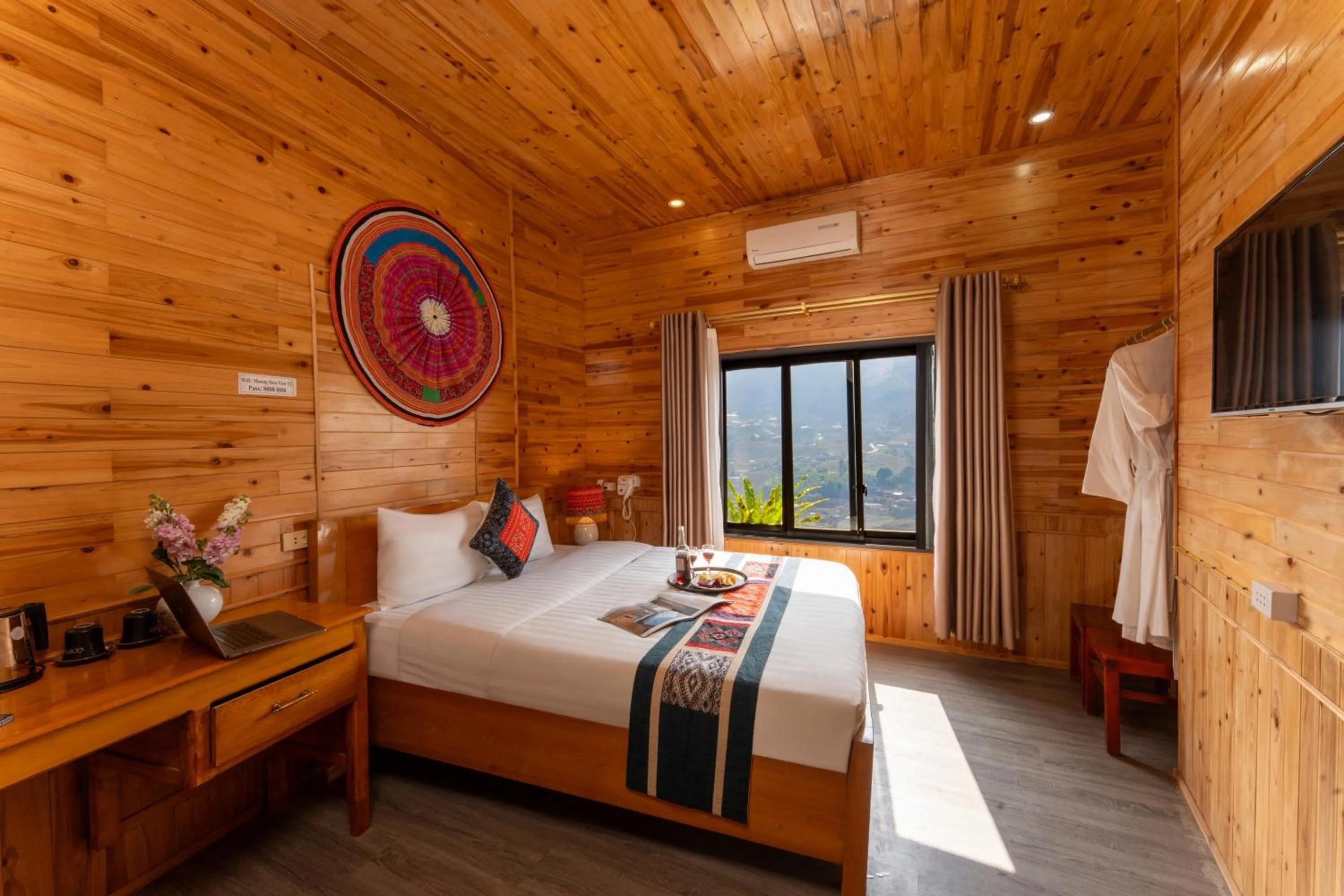 Bed in Muong Hoa River View Hotel