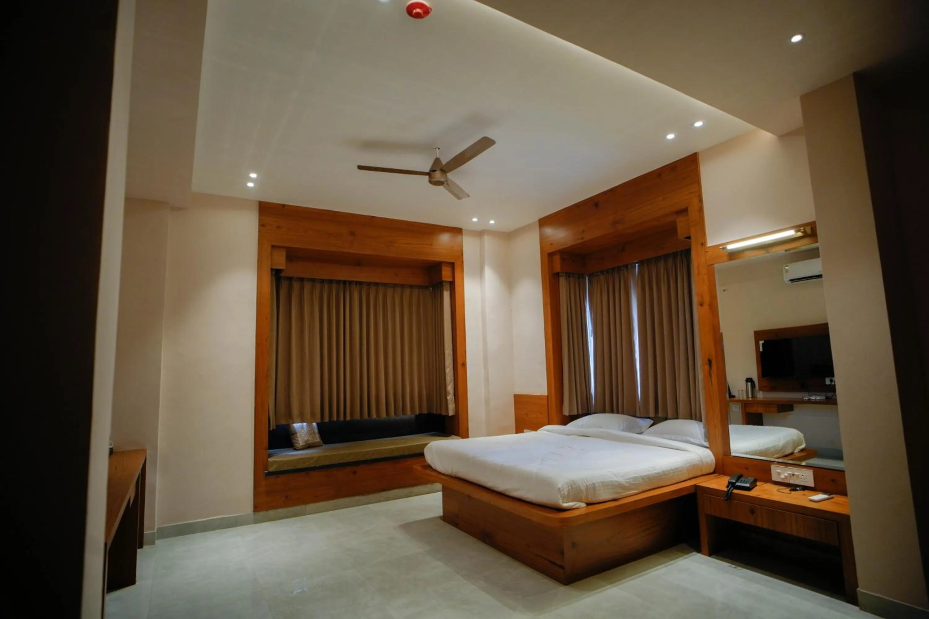 Bed in The Ekling Garh Hotel & Resort
