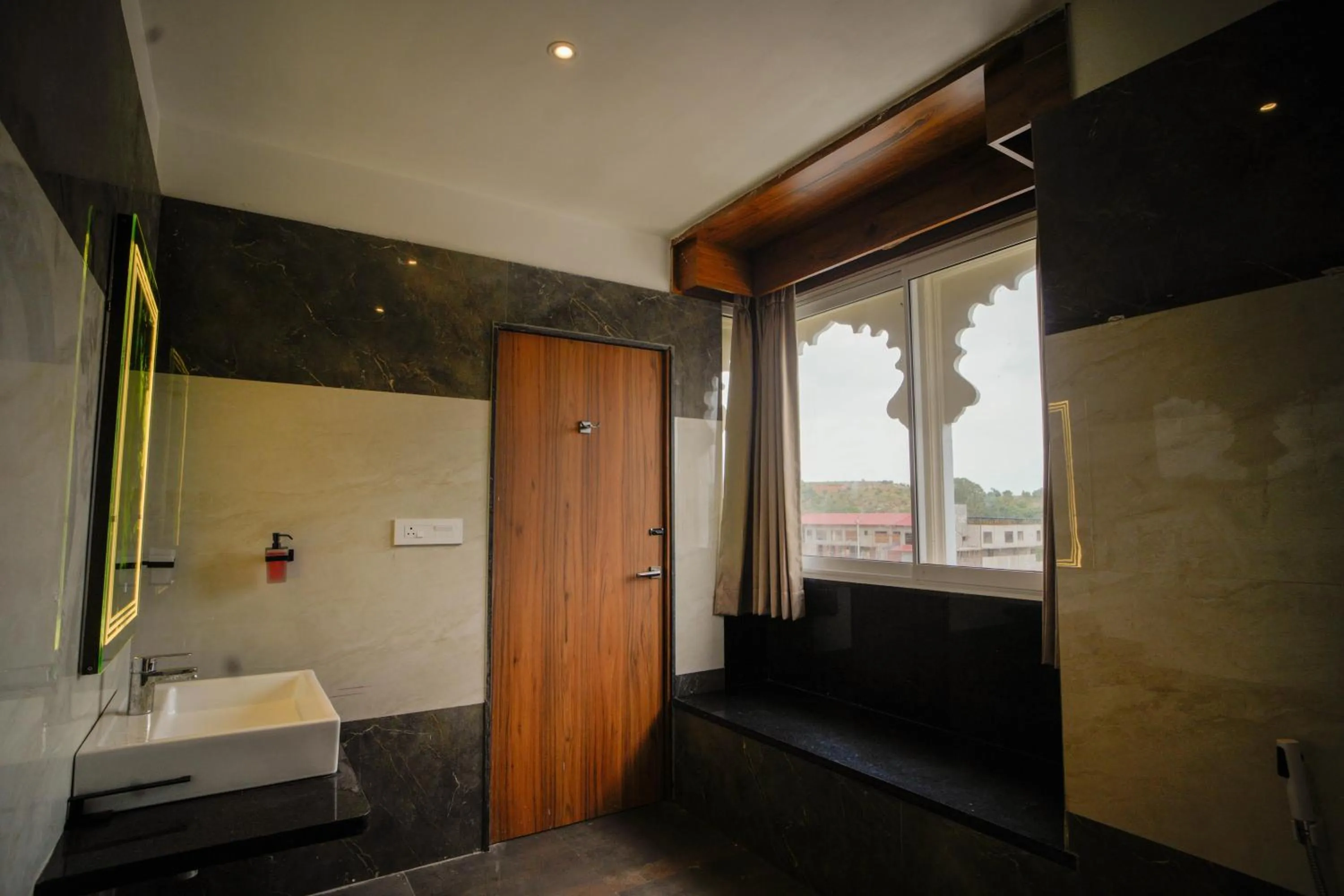 Bathroom in The Ekling Garh Hotel & Resort