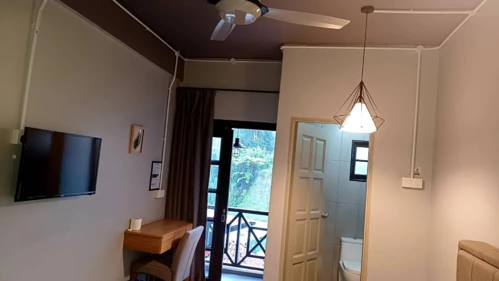 BRICKS Cameron Hostel