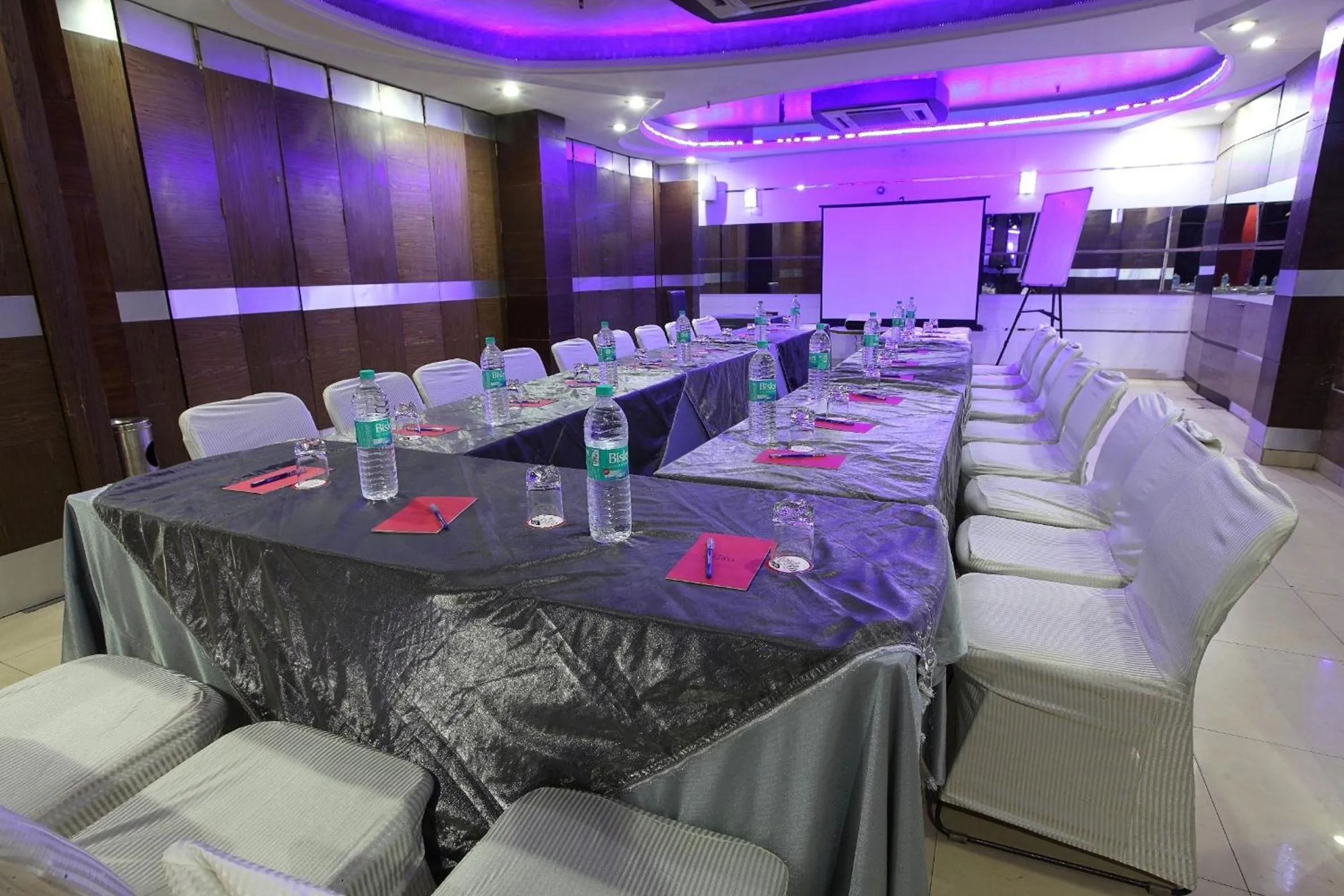 Hotel Royal Castle Grand