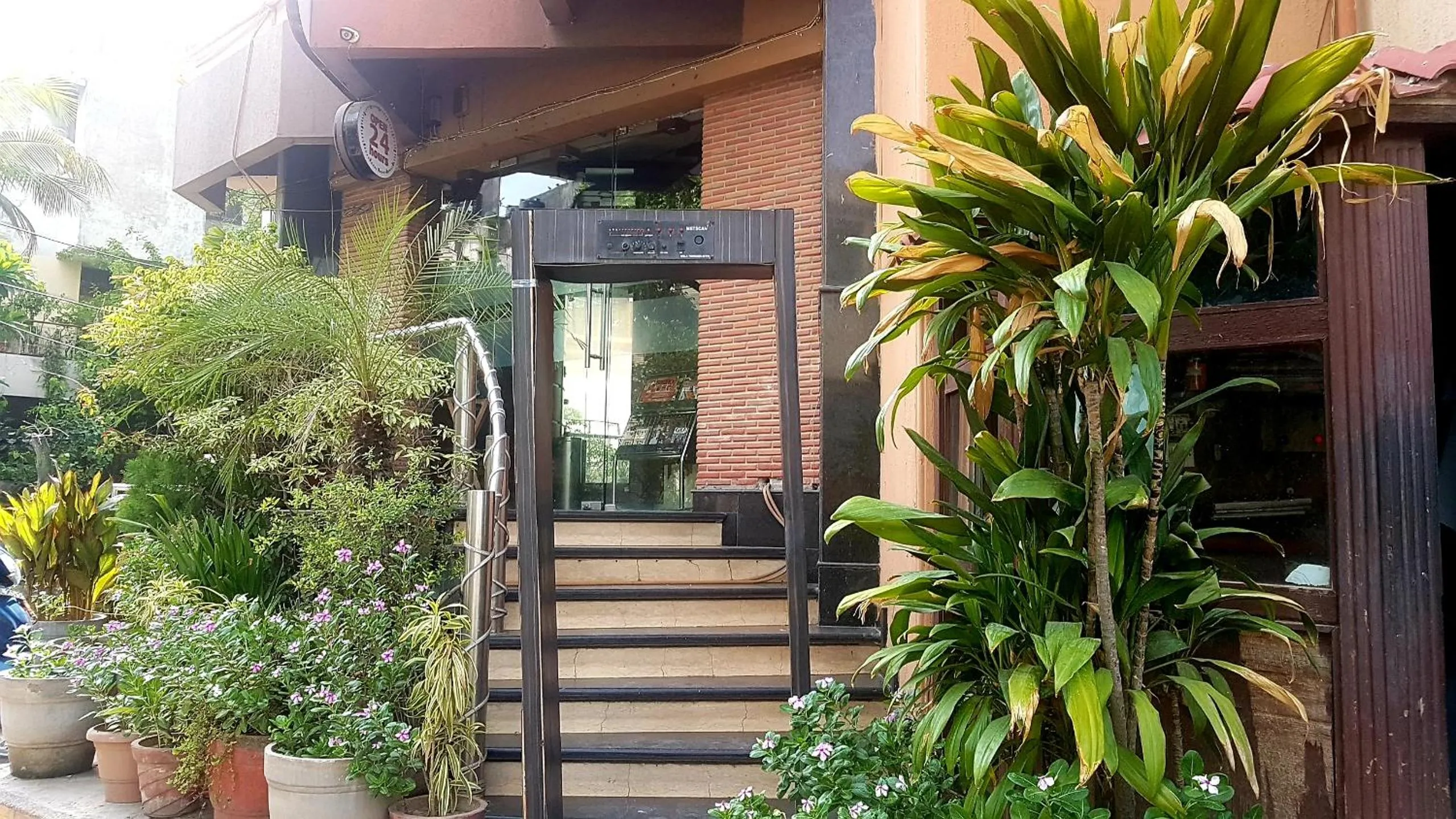 Hotel Royal Castle Grand