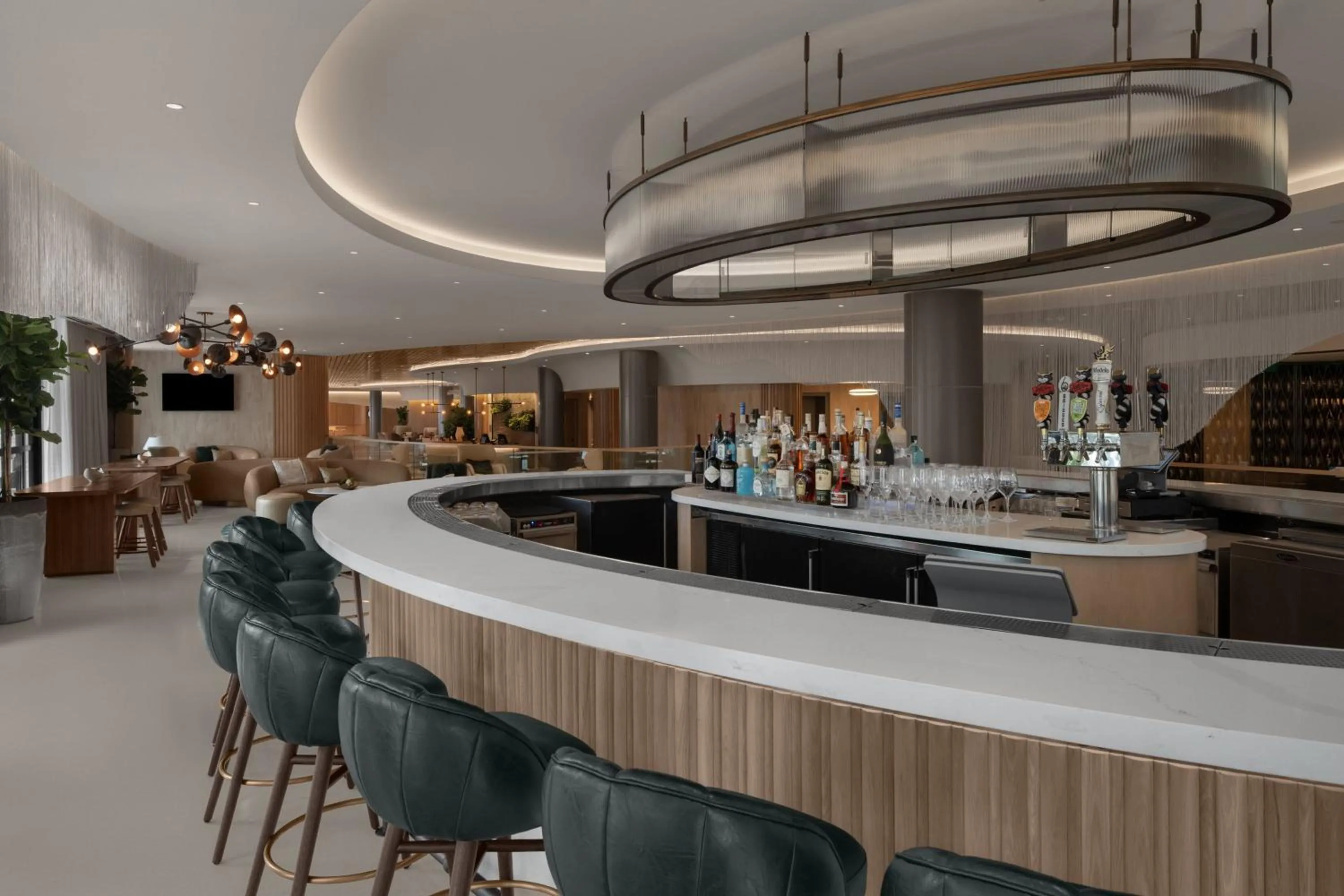 Lounge or bar in The Westin Atlanta Gwinnett