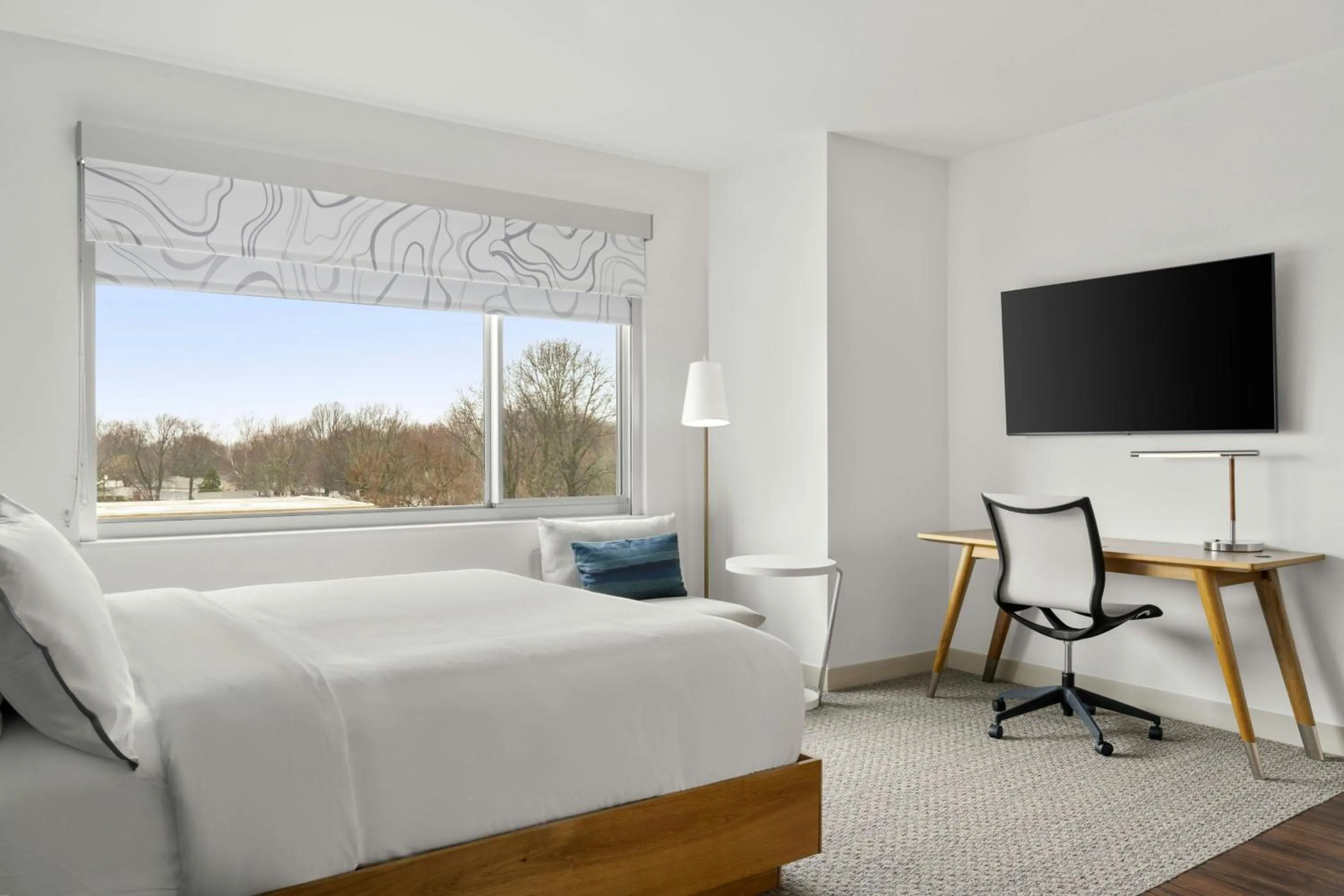 Photo of the whole room, Bed in Element Springfield South