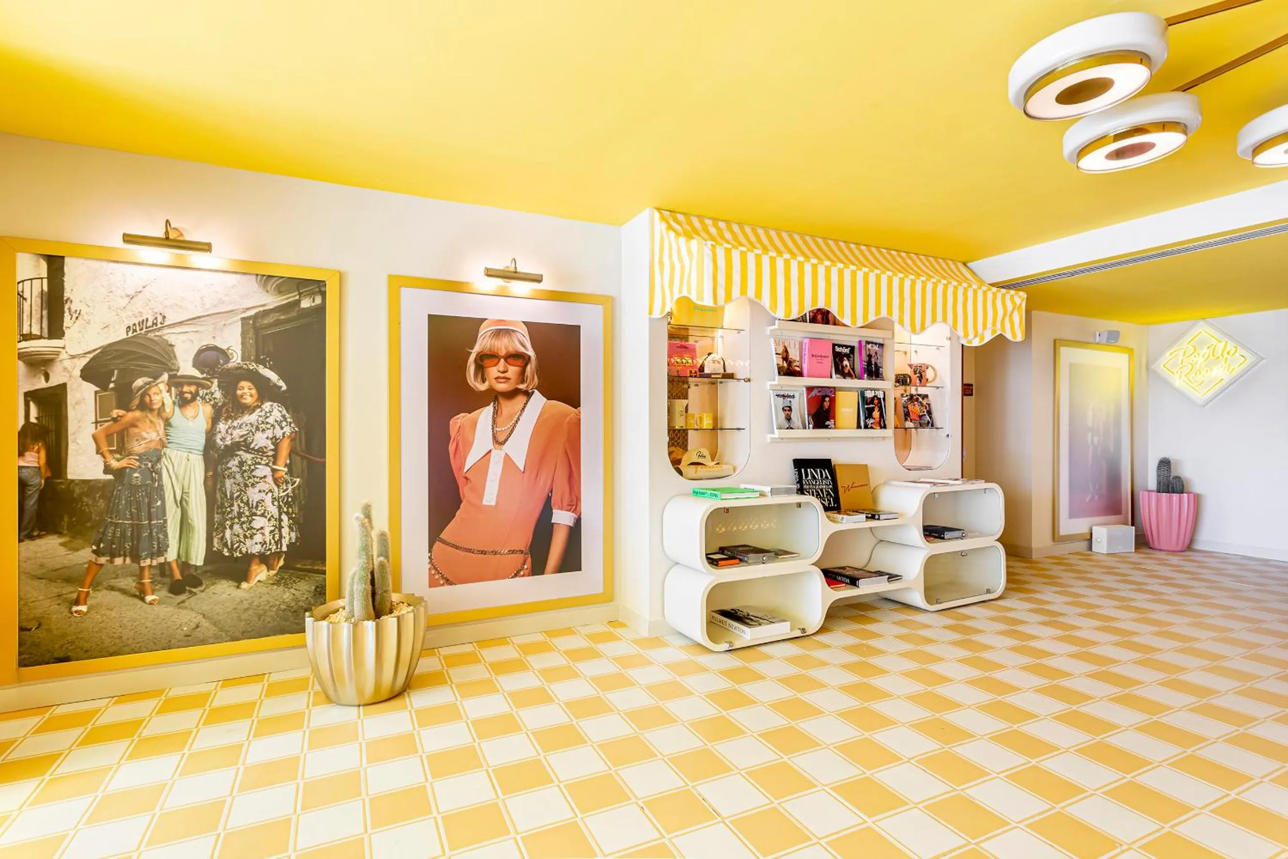 On-site shops in Los Felices Ibiza