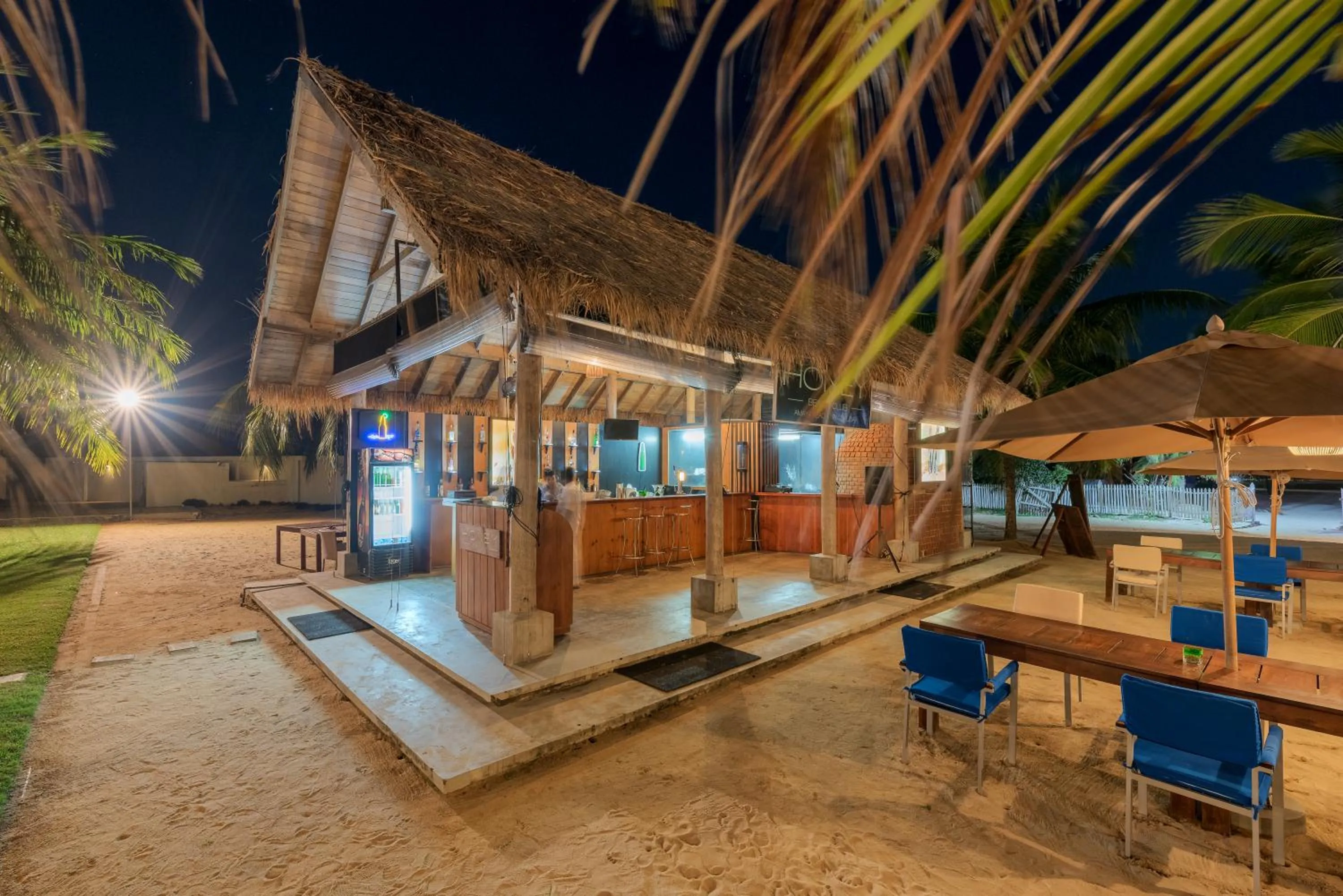 Restaurant/places to eat in Amaya Beach Passikudah