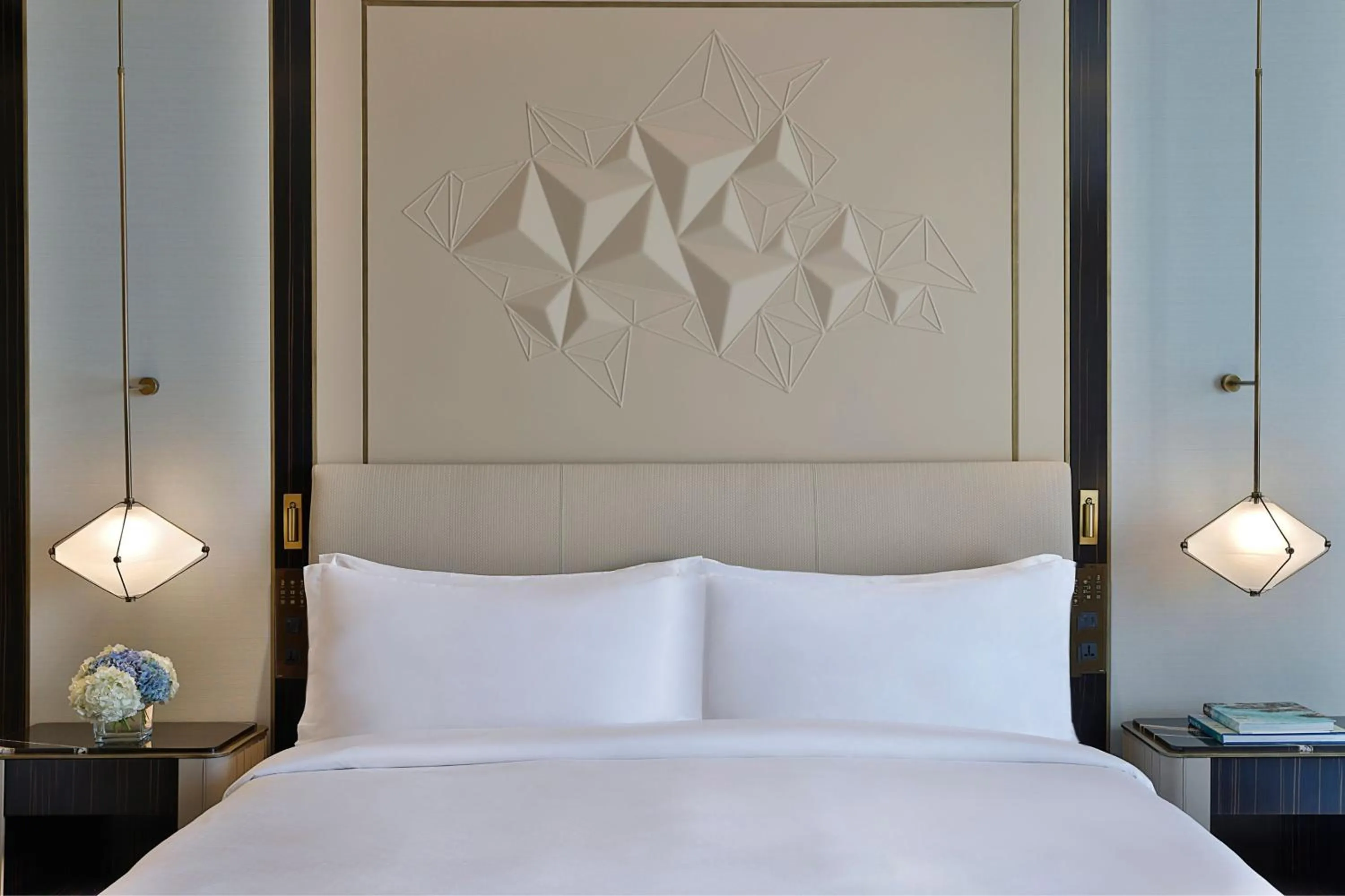 Photo of the whole room, Bed in The St. Regis Riyadh