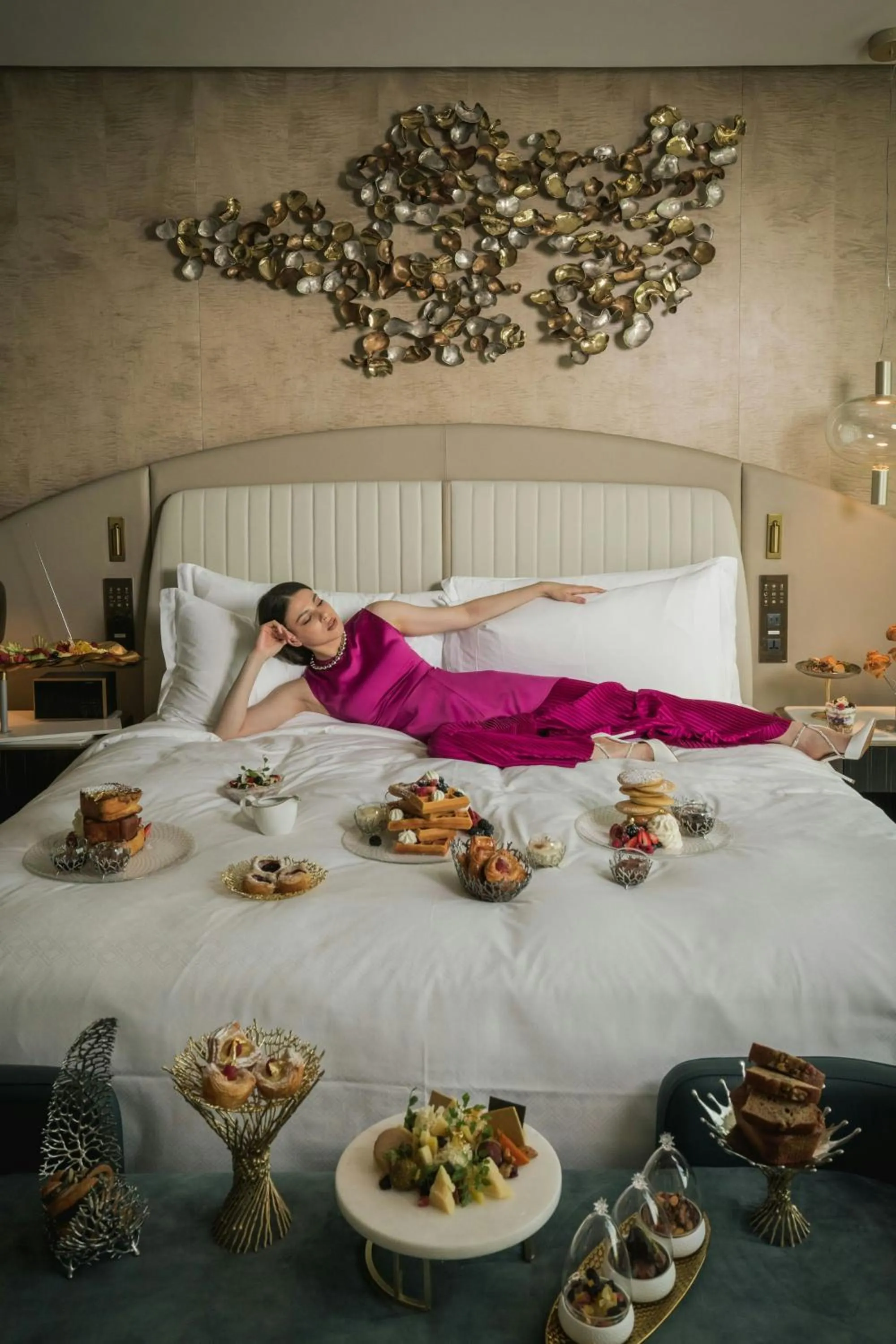 Photo of the whole room, Bed in The St. Regis Riyadh