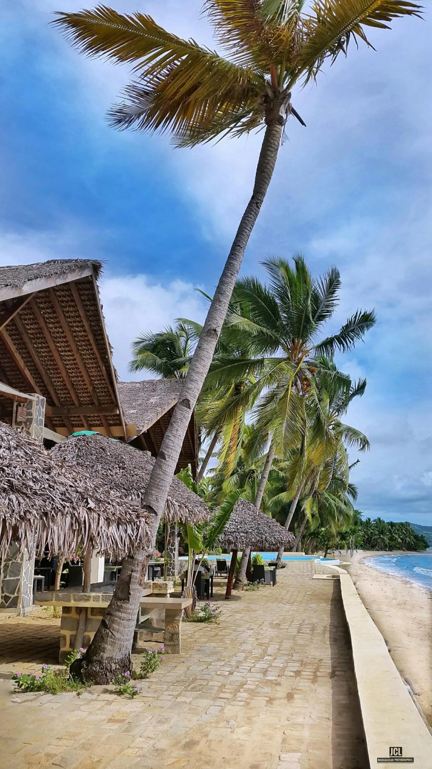 BBQ facilities in Anjiamarango Beach Resort