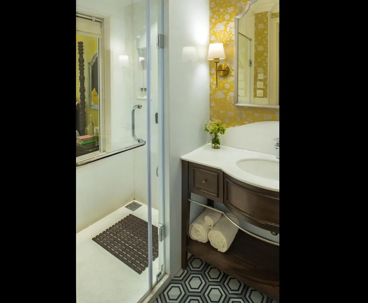 Shower in Royal Orchid Fort Resort Mussoorie