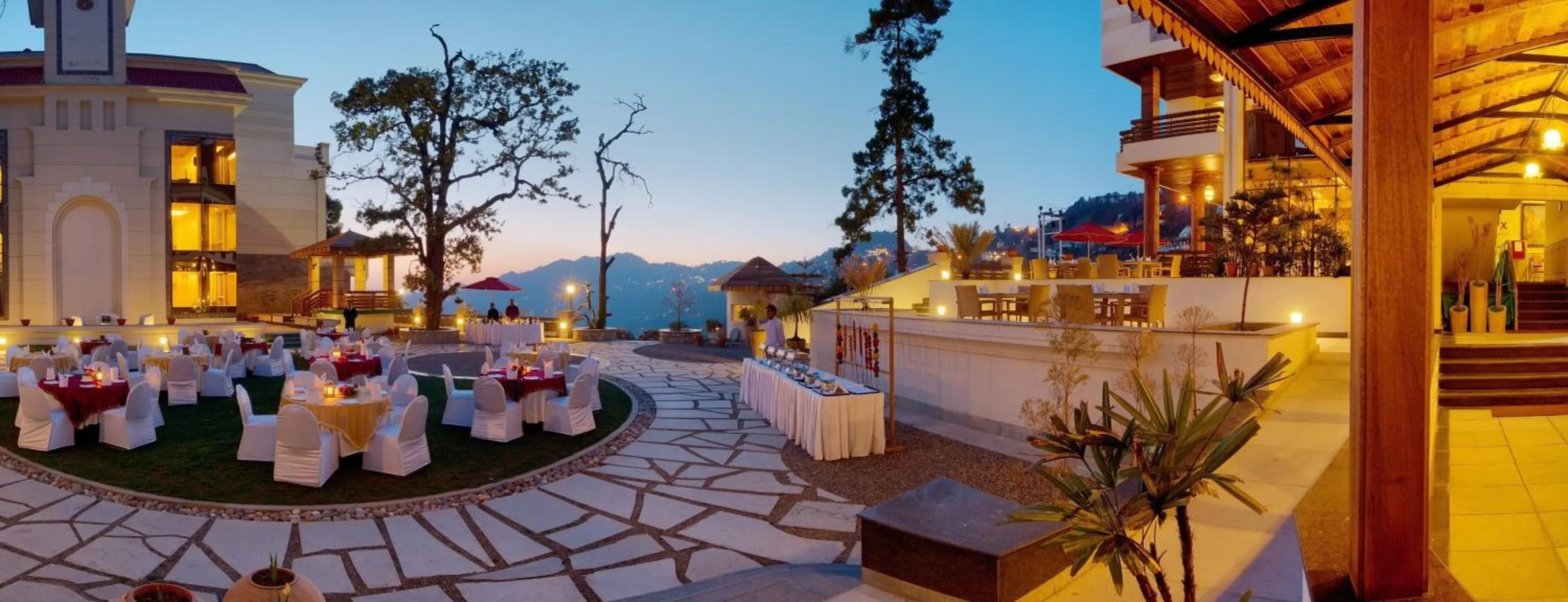 Restaurant/places to eat in Royal Orchid Fort Resort Mussoorie