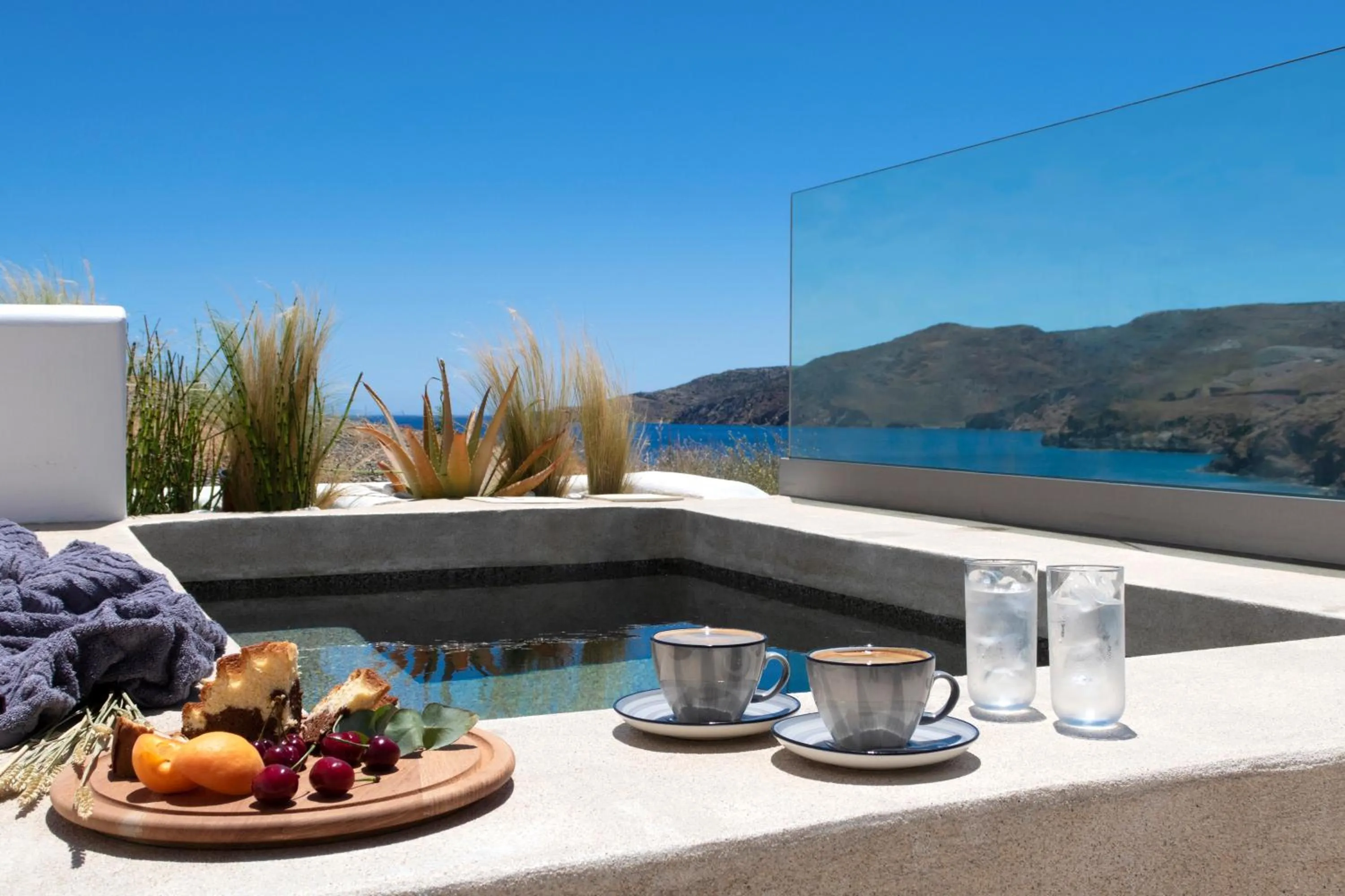 Restaurant/places to eat in Anassa Boutique Hotel